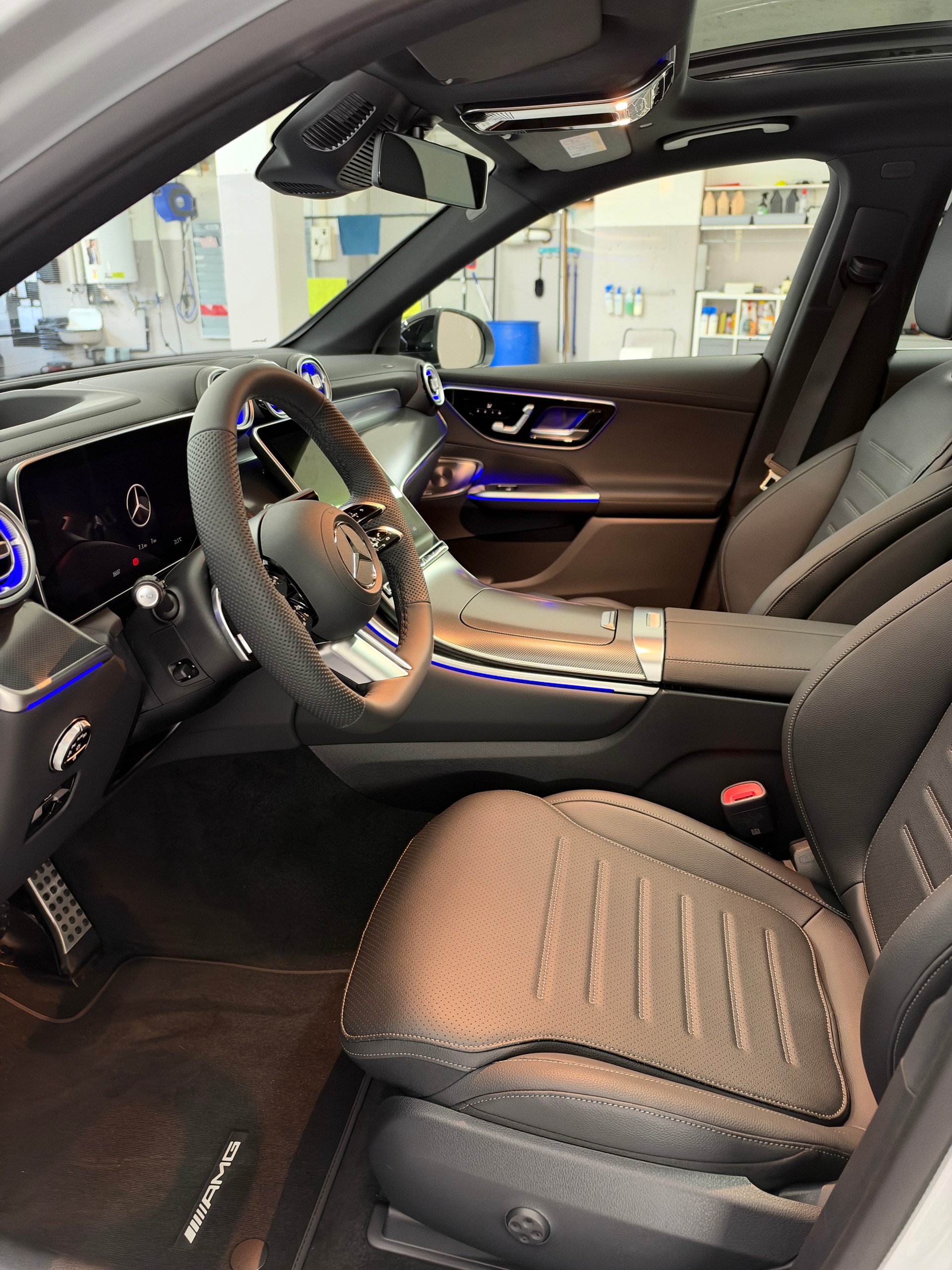 MERCEDES-BENZ GLC 200 4Matic-image-7