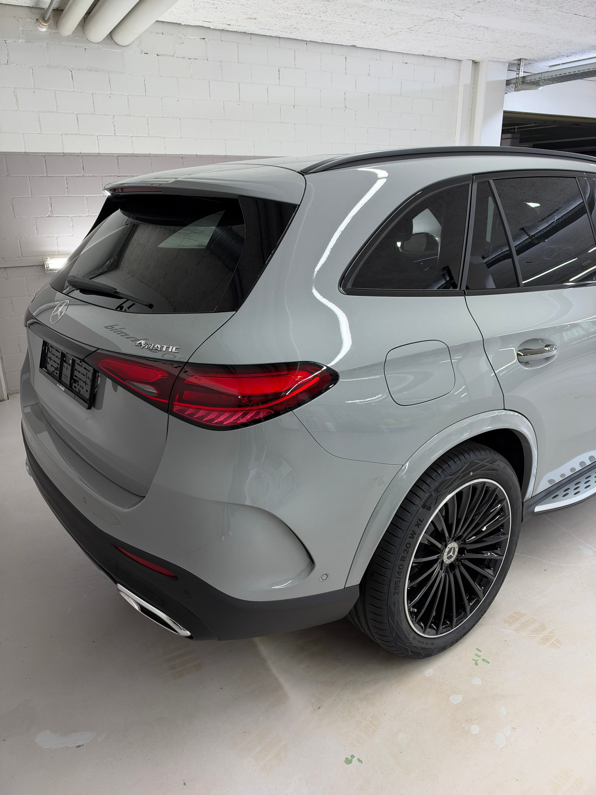 MERCEDES-BENZ GLC 200 4Matic-image-5