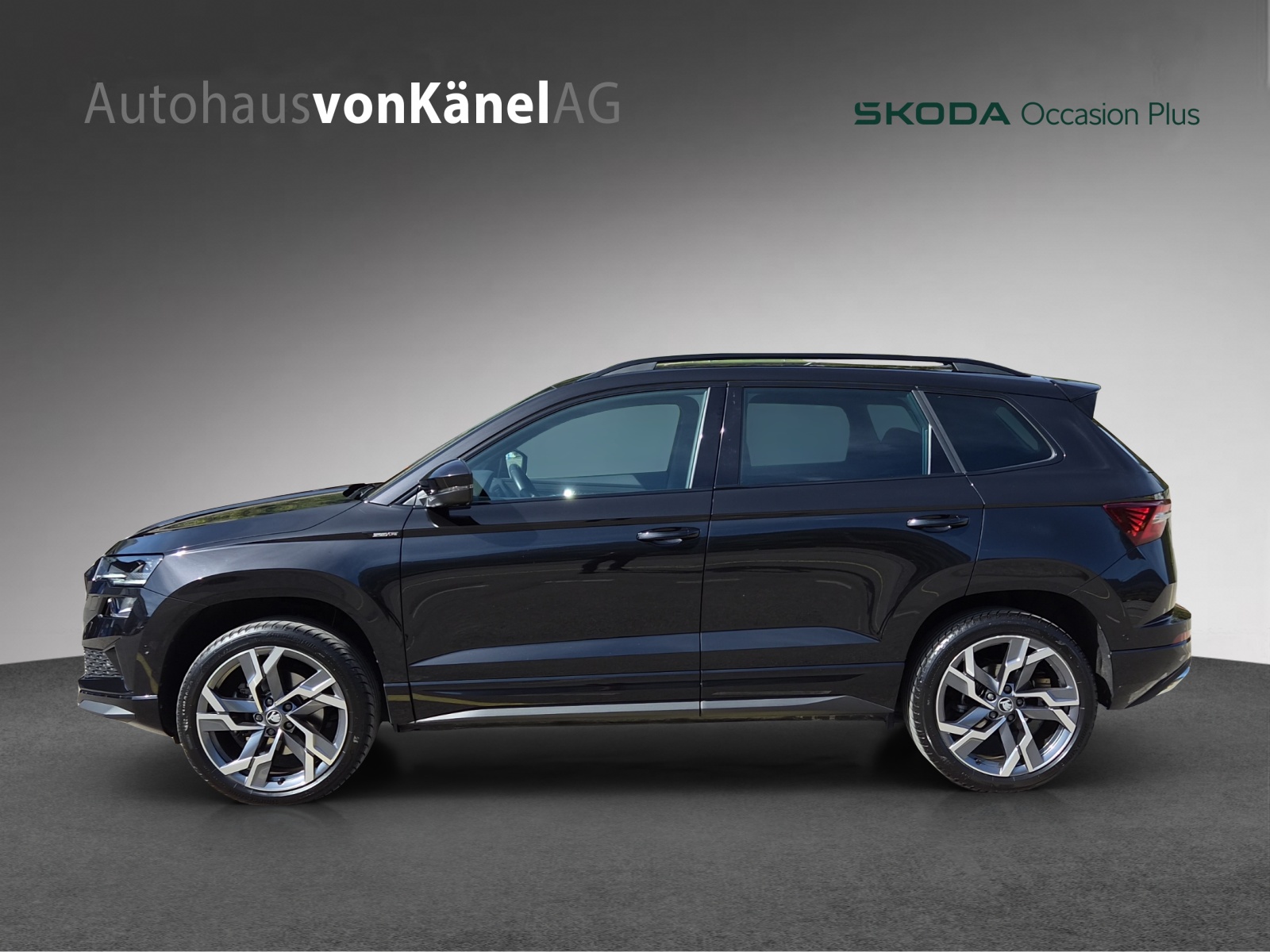 SKODA Karoq 2.0 TSI SportLine 4x4 DSG-image-1