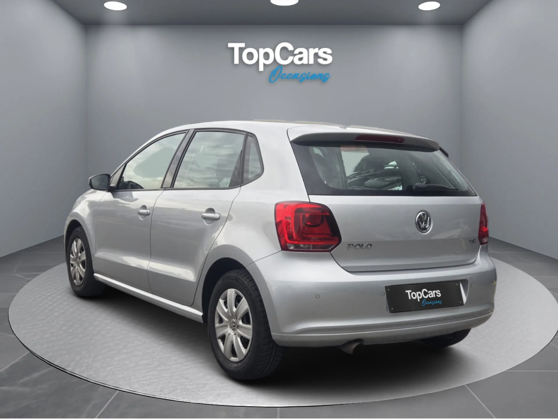 VW Polo 1.2 TSI Trendline DSG * Expertisé (MFK) * Carplay *-image-1