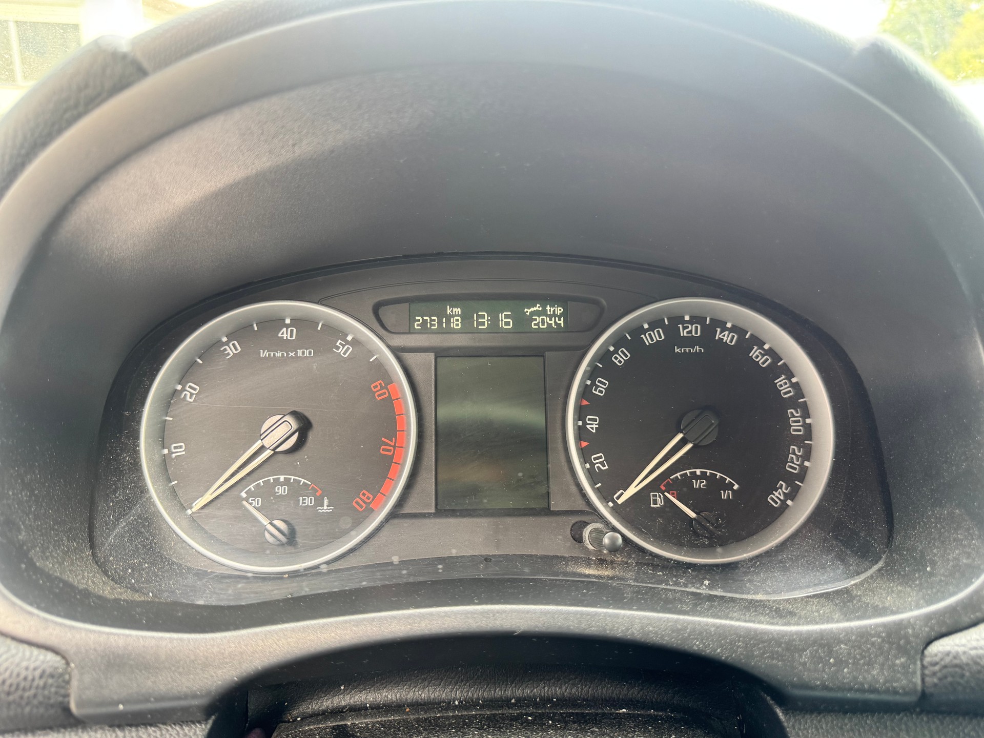 SKODA Fabia 1.6 Elegance-image-7