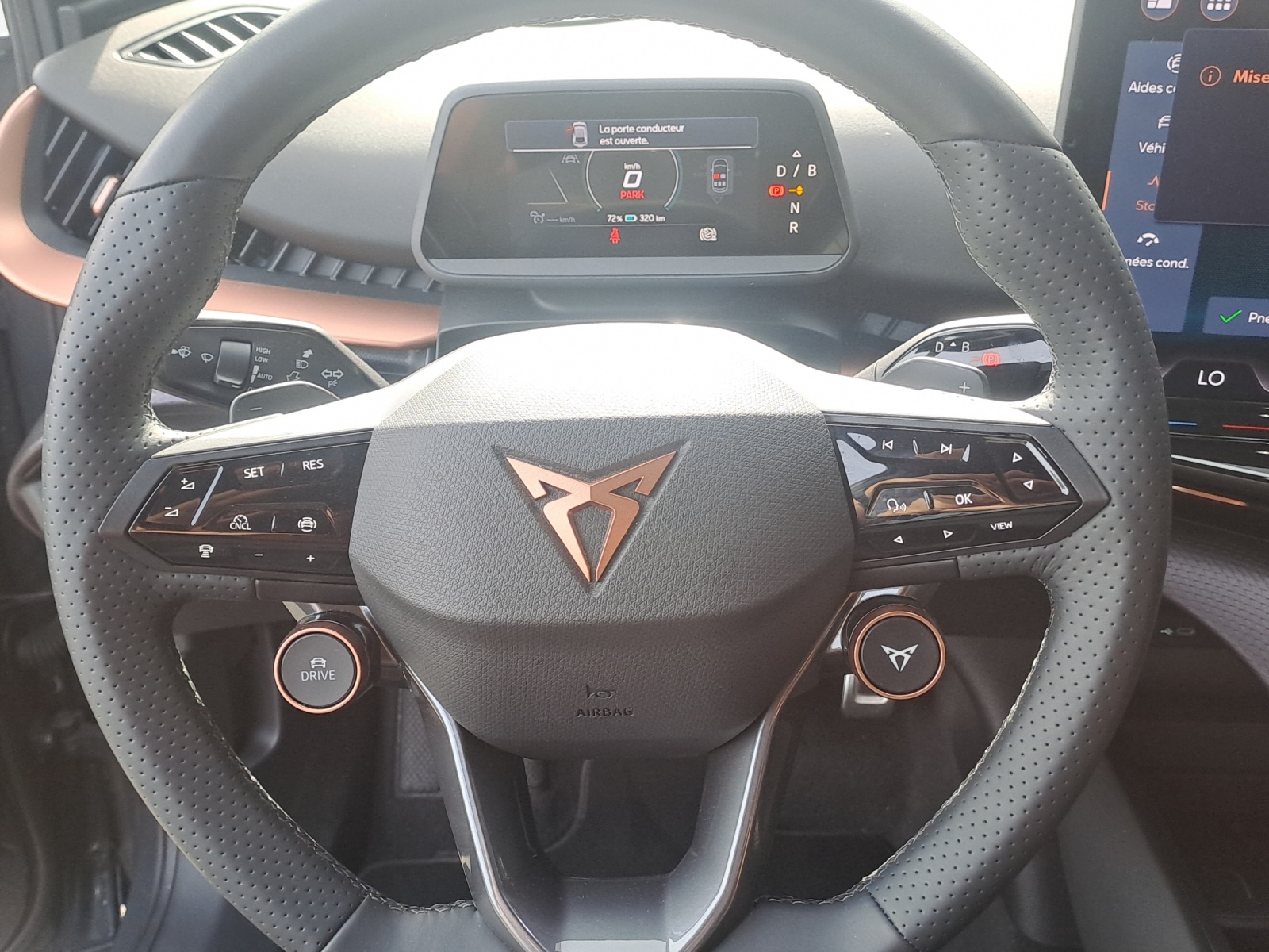 CUPRA Tavascan Type 8 77 kWh VZ-image-10