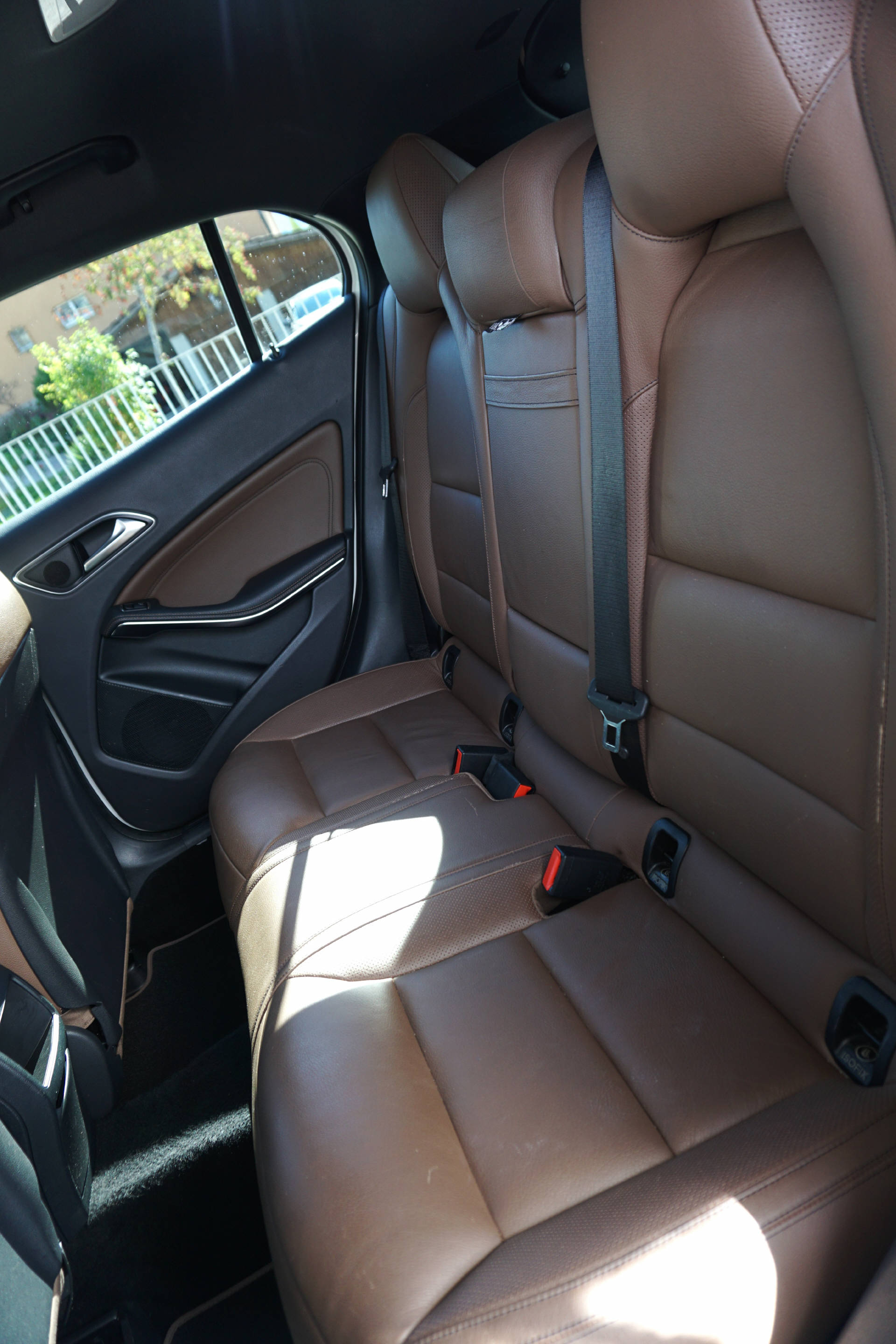 MERCEDES-BENZ GLA 250 Style 4m-image-9