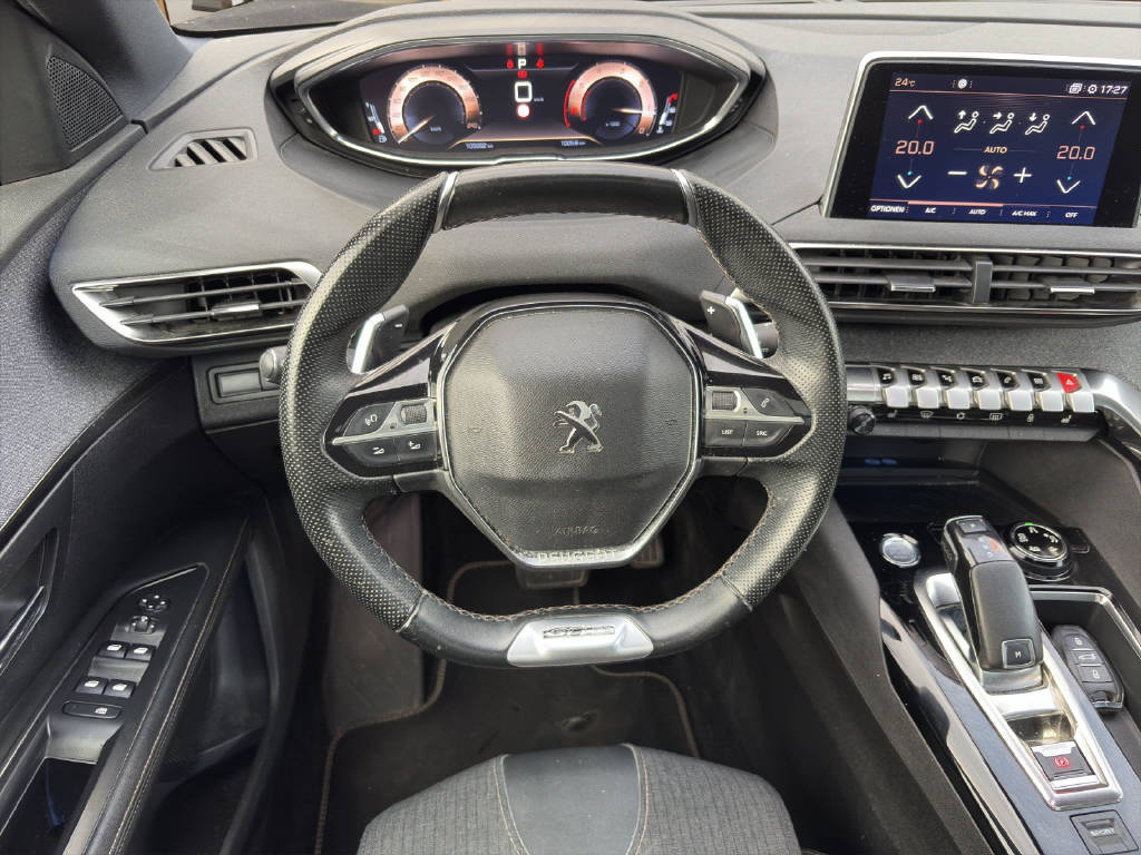PEUGEOT 5008 1.5 BlueHDi GT Line-image-10