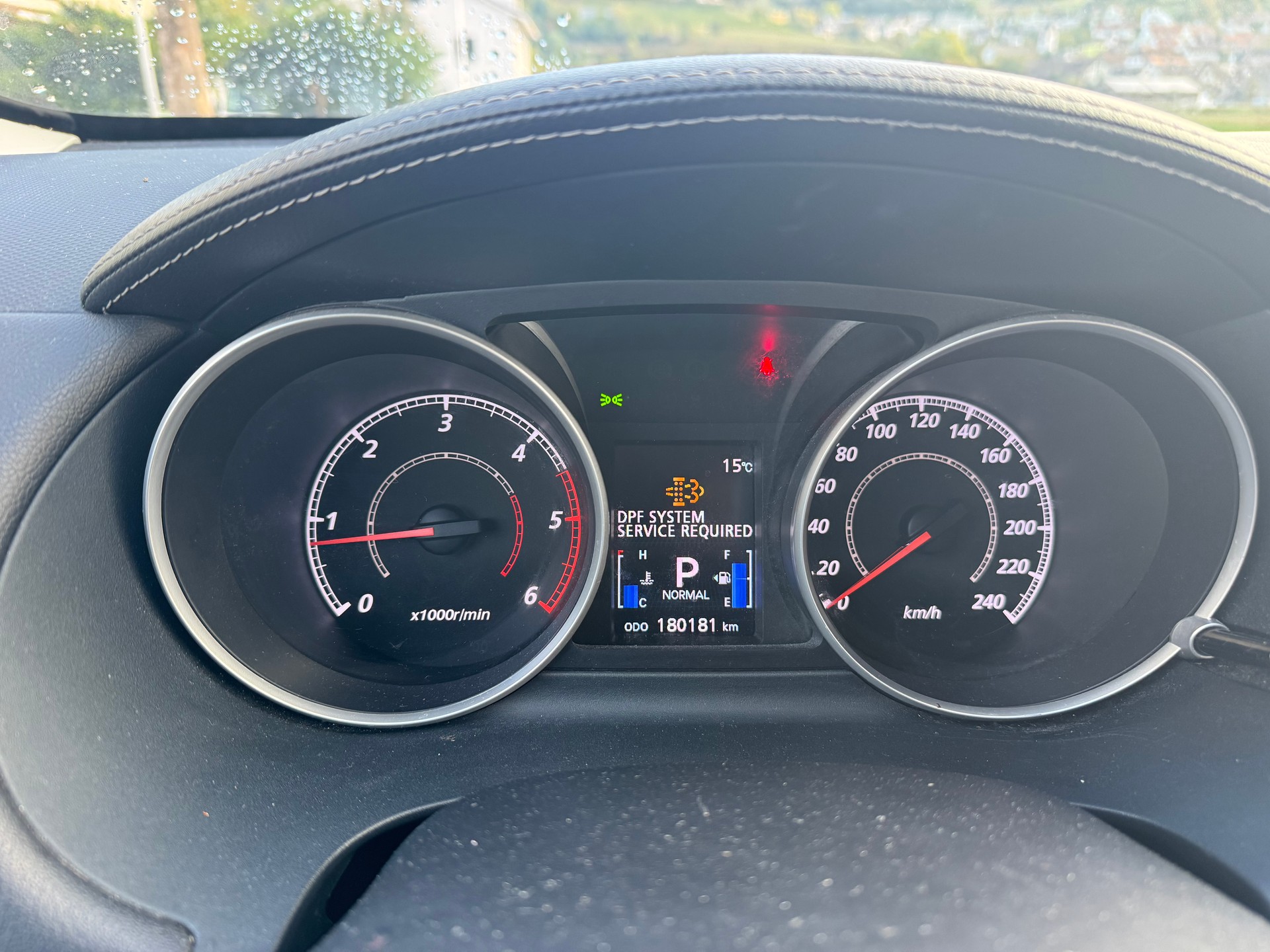 MITSUBISHI Outlander 2.2 DID Jubilé35 4WD TC-SST-image-7