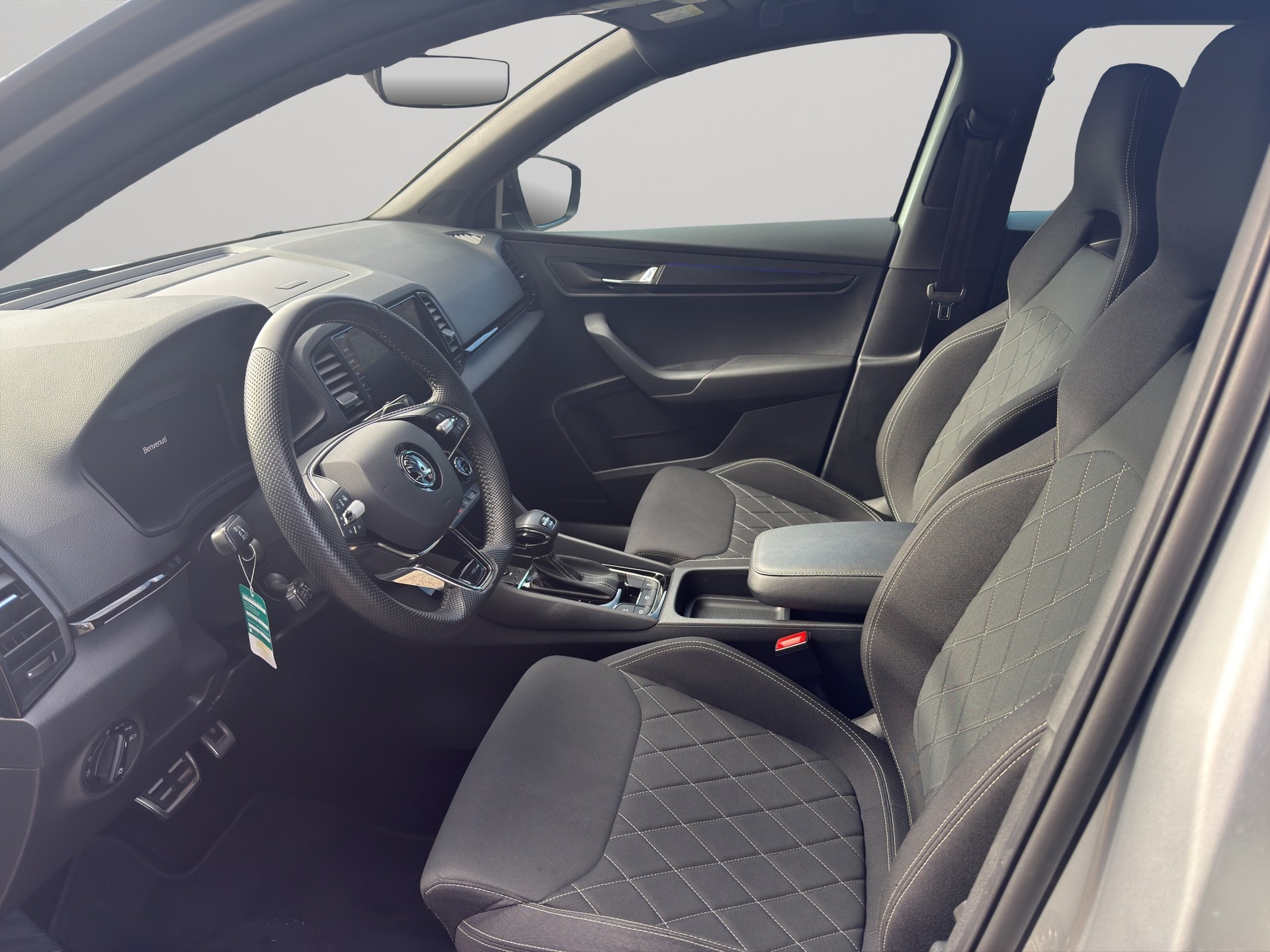 SKODA Karoq 2.0 TSI SportLine 4x4 DSG-image-7