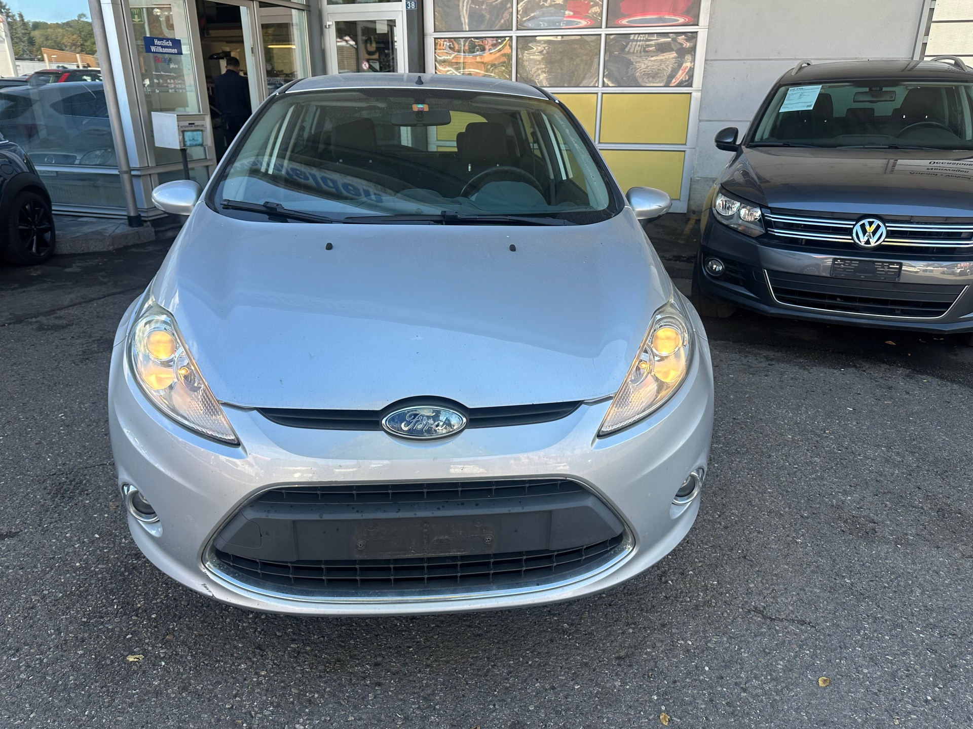 FORD Fiesta 1.4 16V Titanium-image-3