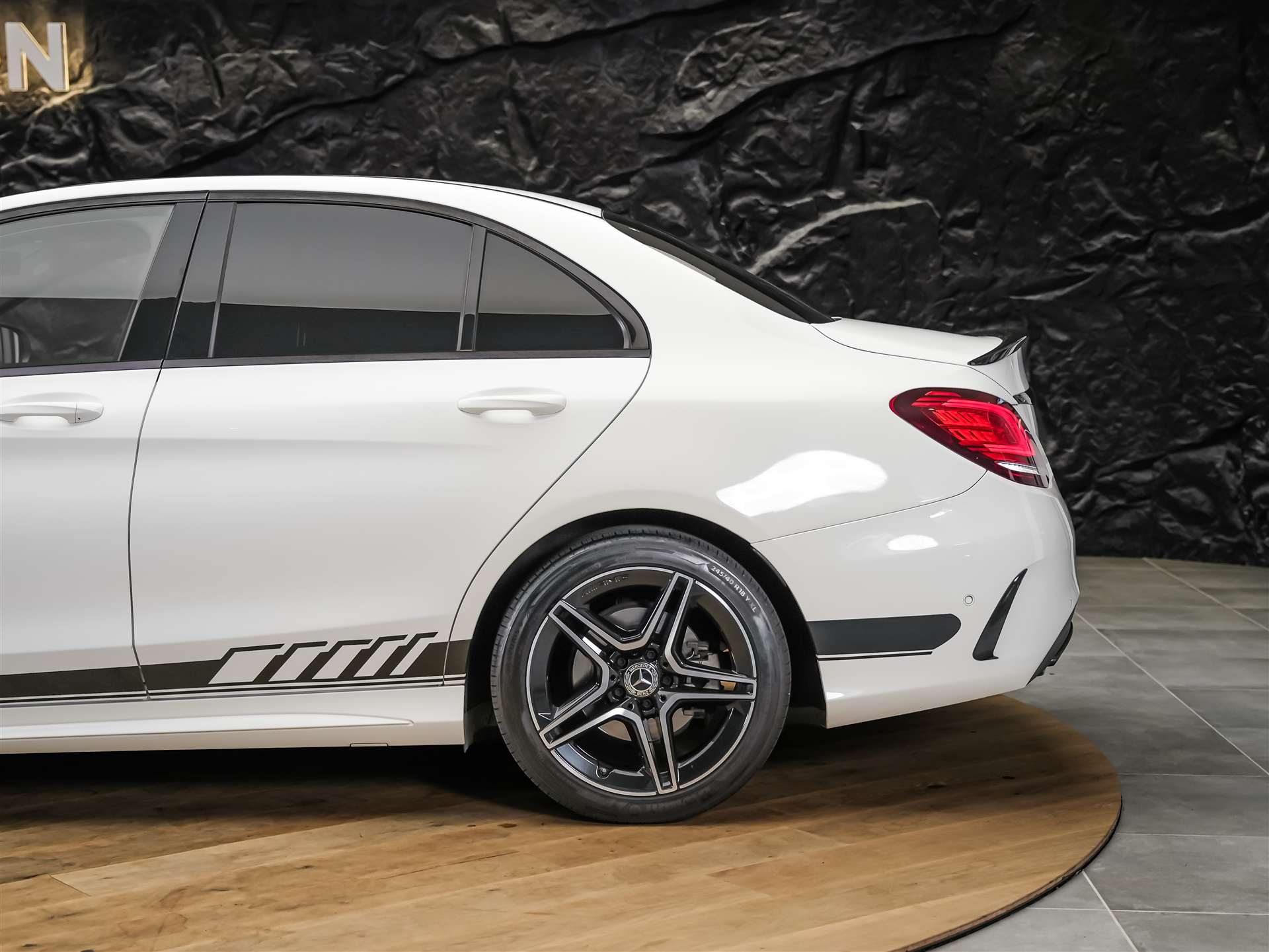 MERCEDES-BENZ C 200 AMG Line 9G-Tronic *Facelift*Sternenhimmel*LED Scheinwerfer*Assistenten*-image-18