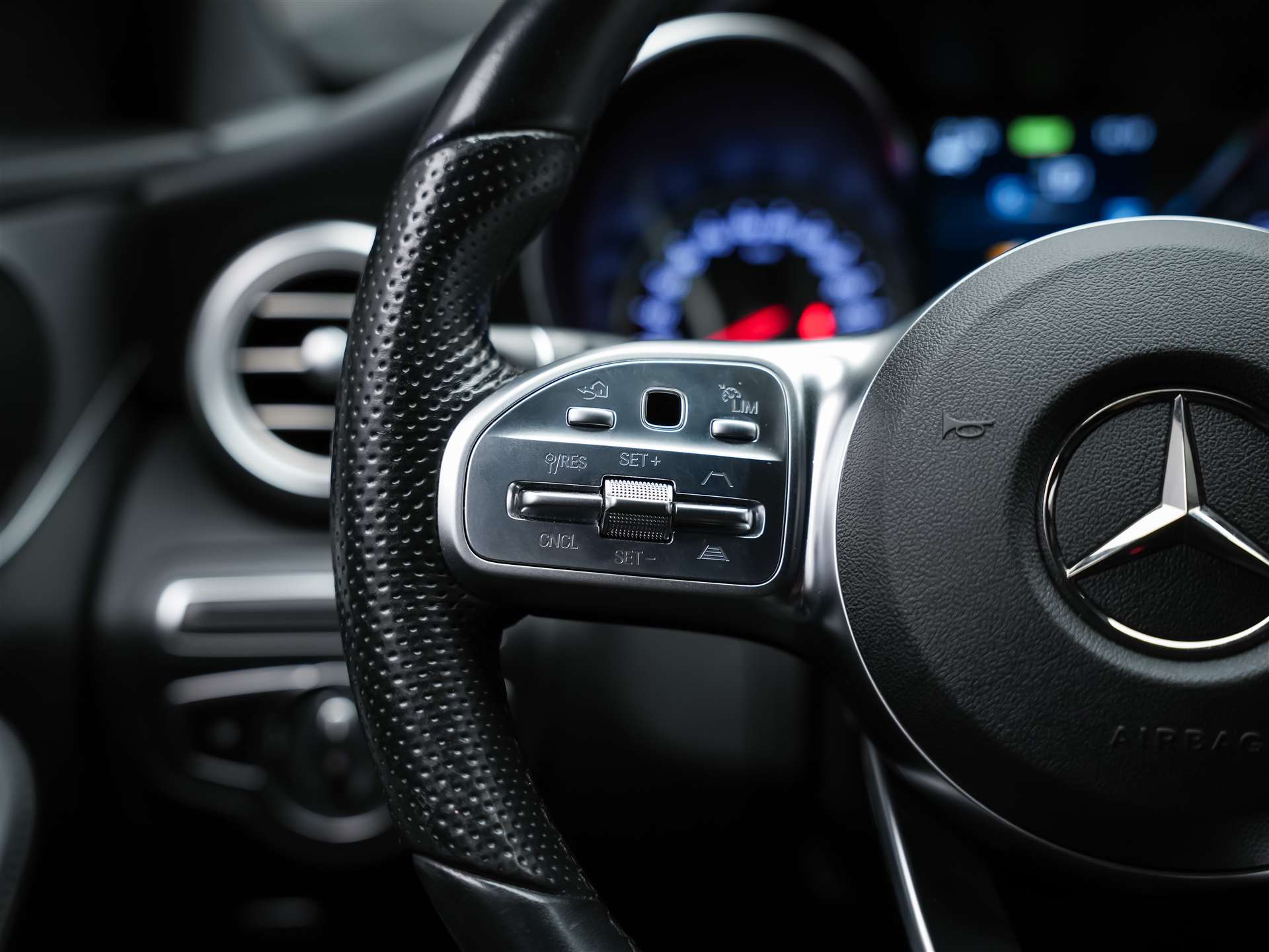 MERCEDES-BENZ C 200 AMG Line 9G-Tronic *Facelift*Sternenhimmel*LED Scheinwerfer*Assistenten*-image-28