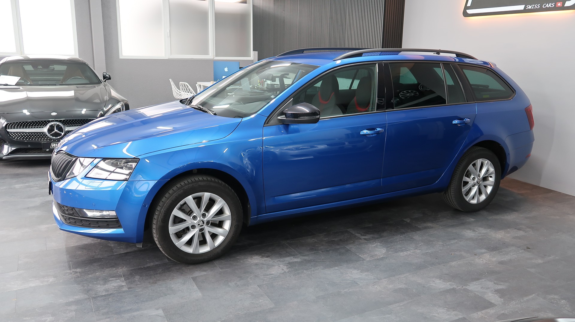 SKODA Octavia Combi 2.0 TDI 4x4 DSG / CH / EXPERTISE / MFK-image-1