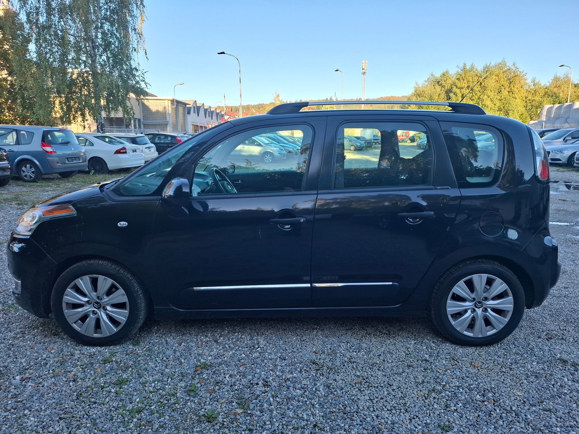 CITROEN C3 Picasso 1.6 HDi Exclusive-image-6