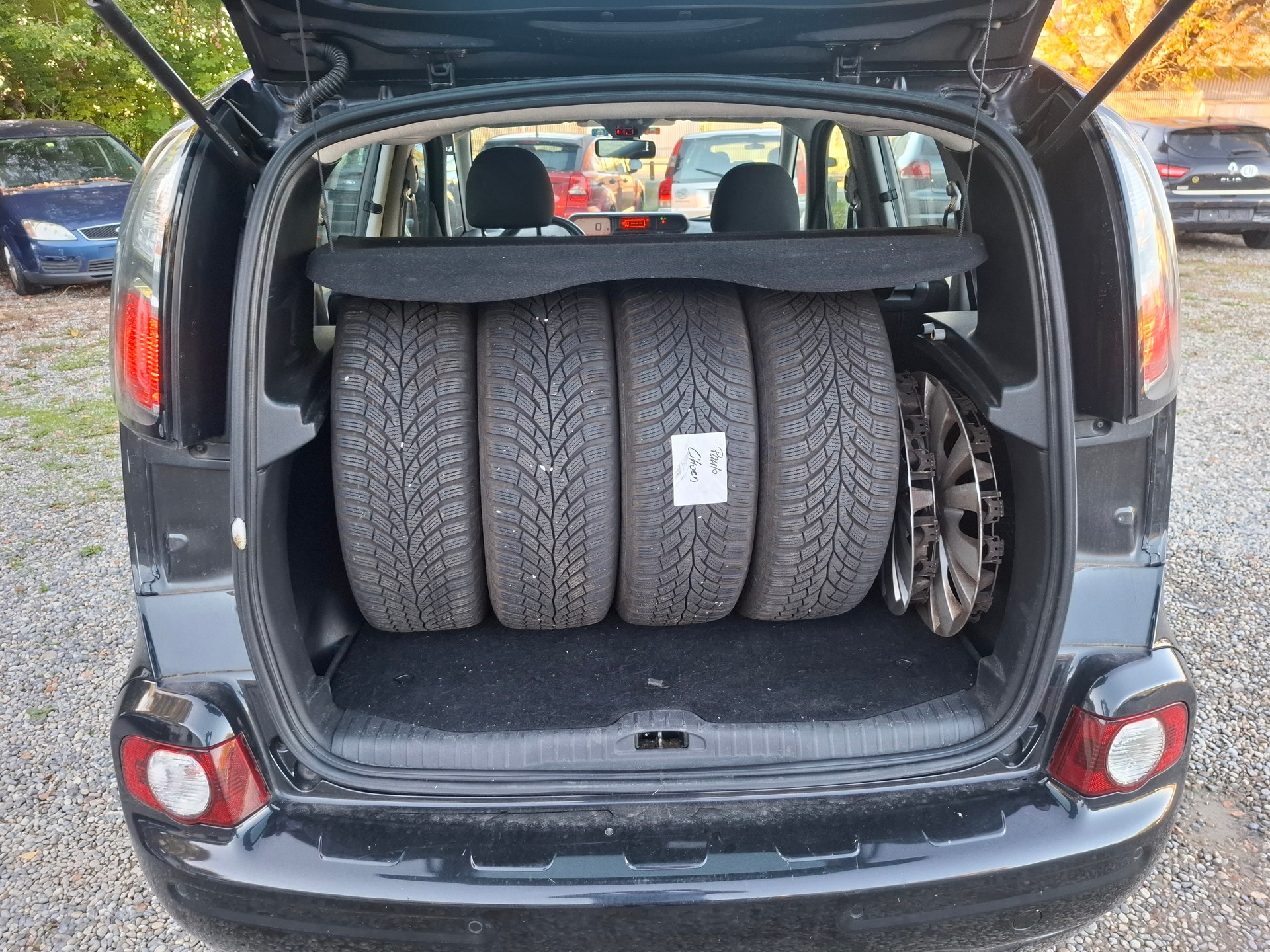 CITROEN C3 Picasso 1.6 HDi Exclusive-image-8