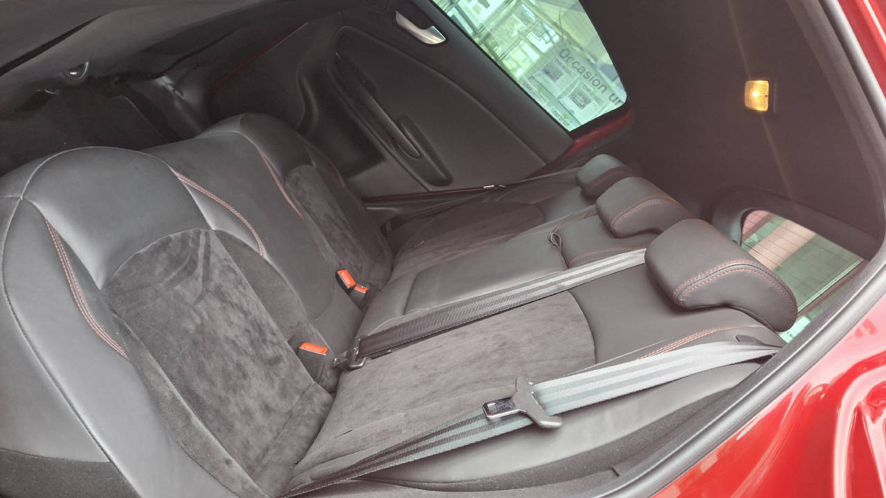 ALFA ROMEO Giulietta 1750 TBi Veloce TCT-image-6