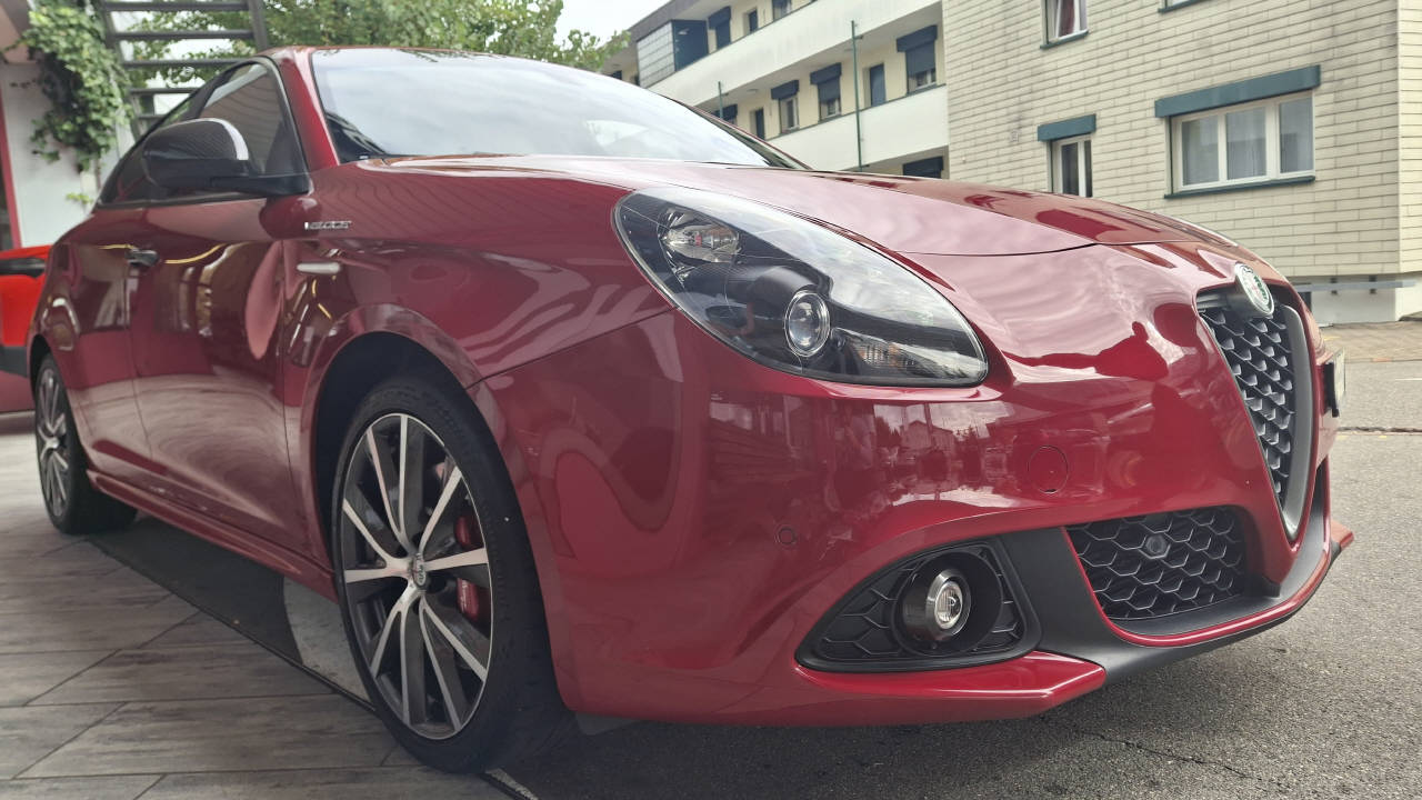 ALFA ROMEO Giulietta 1750 TBi Veloce TCT-image-2