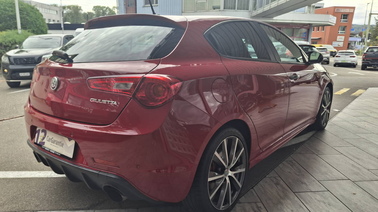 ALFA ROMEO Giulietta 1750 TBi Veloce TCT-image-3