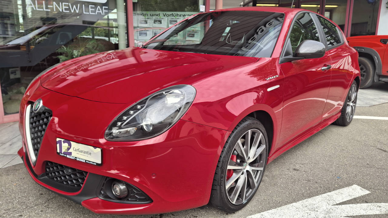 ALFA ROMEO Giulietta 1750 TBi Veloce TCT-image-1