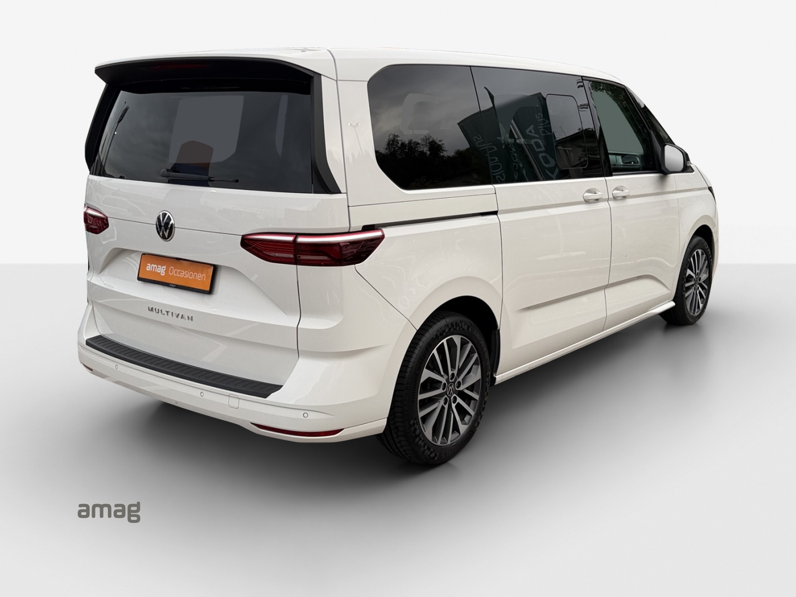 VW Multivan 1.5 TSI Liberty DSG-image-4