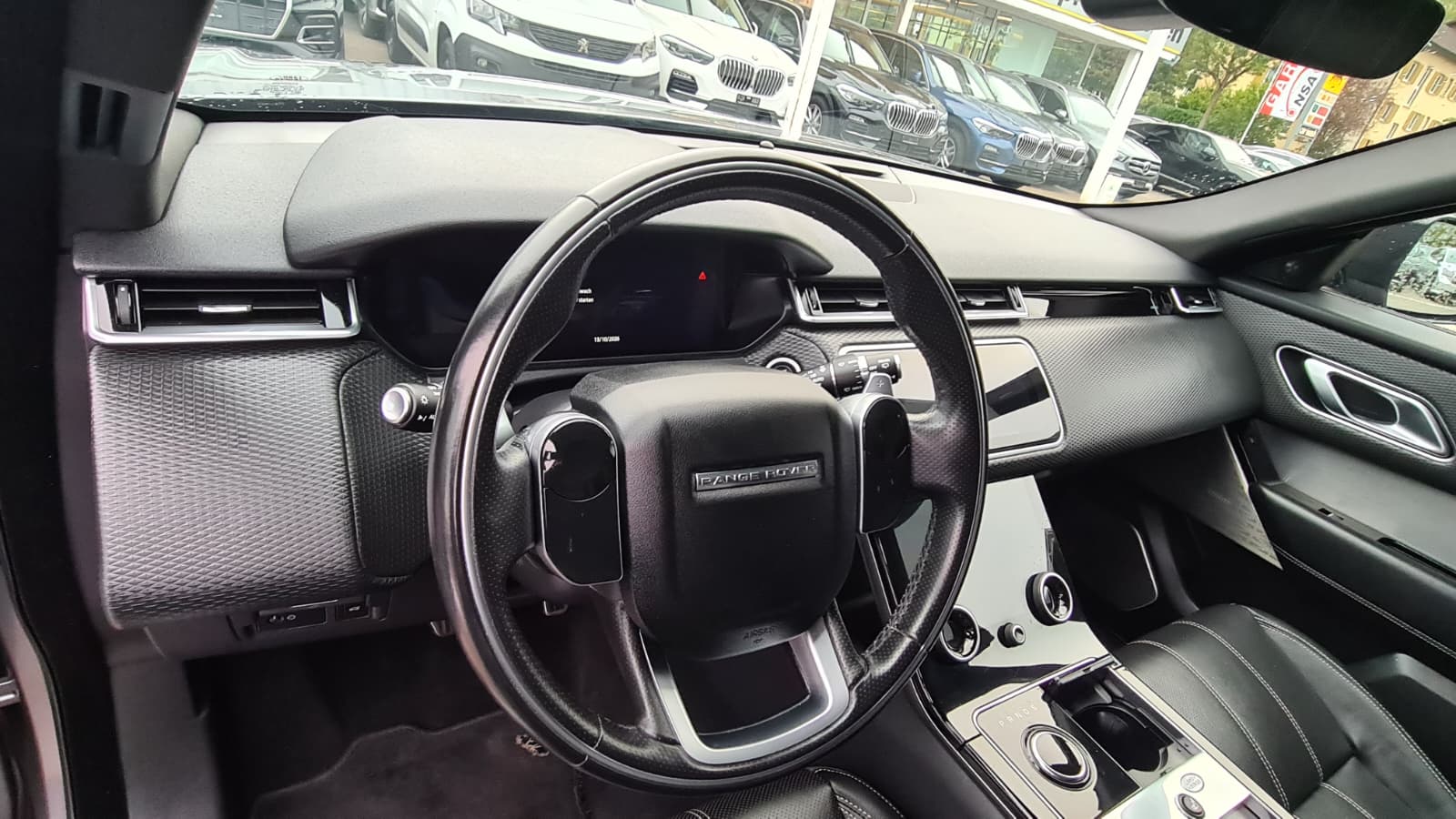 LAND ROVER Range Rover Velar R-Dynamic D 240 SE Automatic ** Voll-Leder ** Gr-Navi ** RF-Kamera 360° ** Panorama-Glasdach ** PDC ** Ab MFK-image-20
