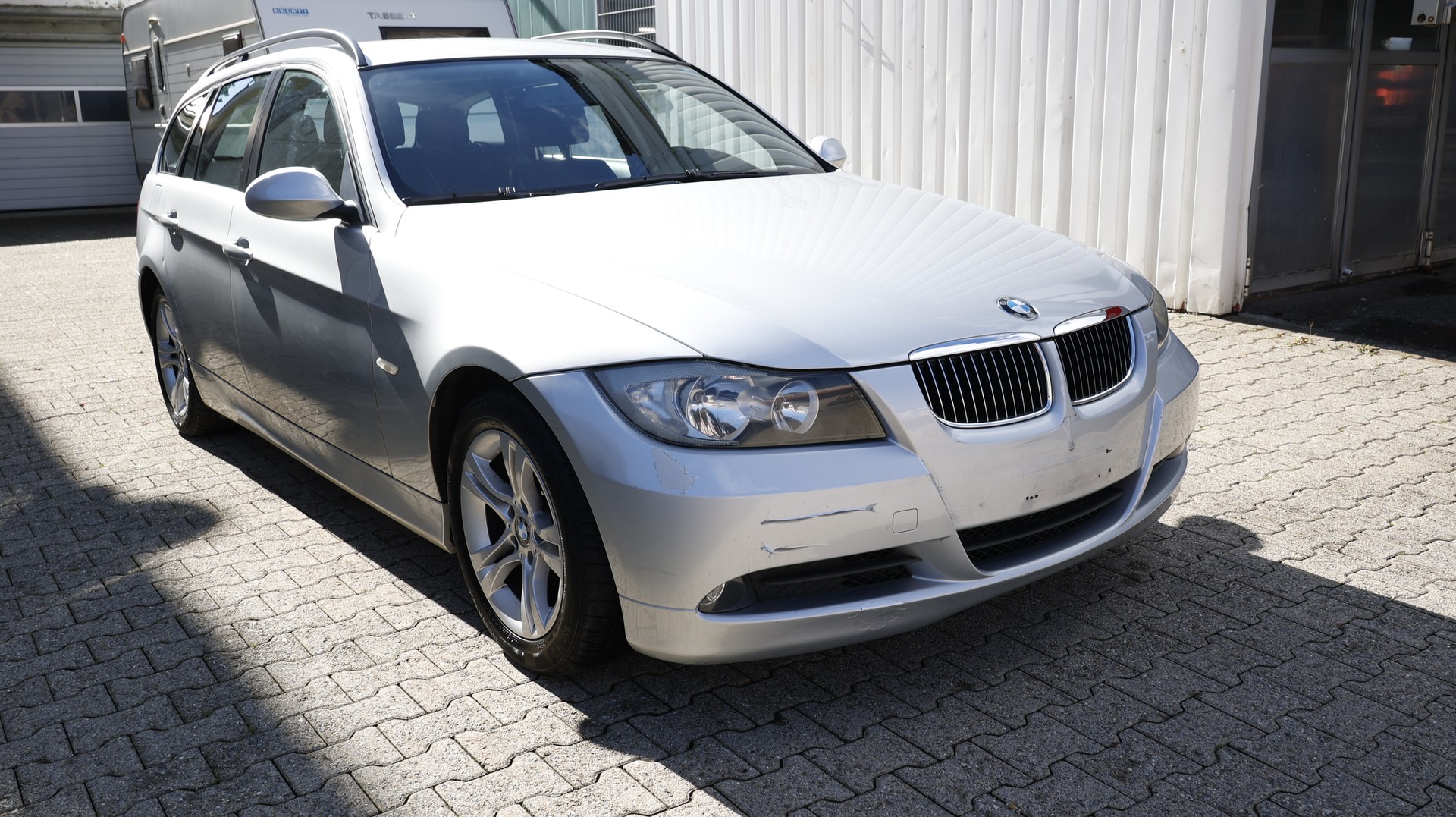 BMW 325i Touring Steptronic-image-6