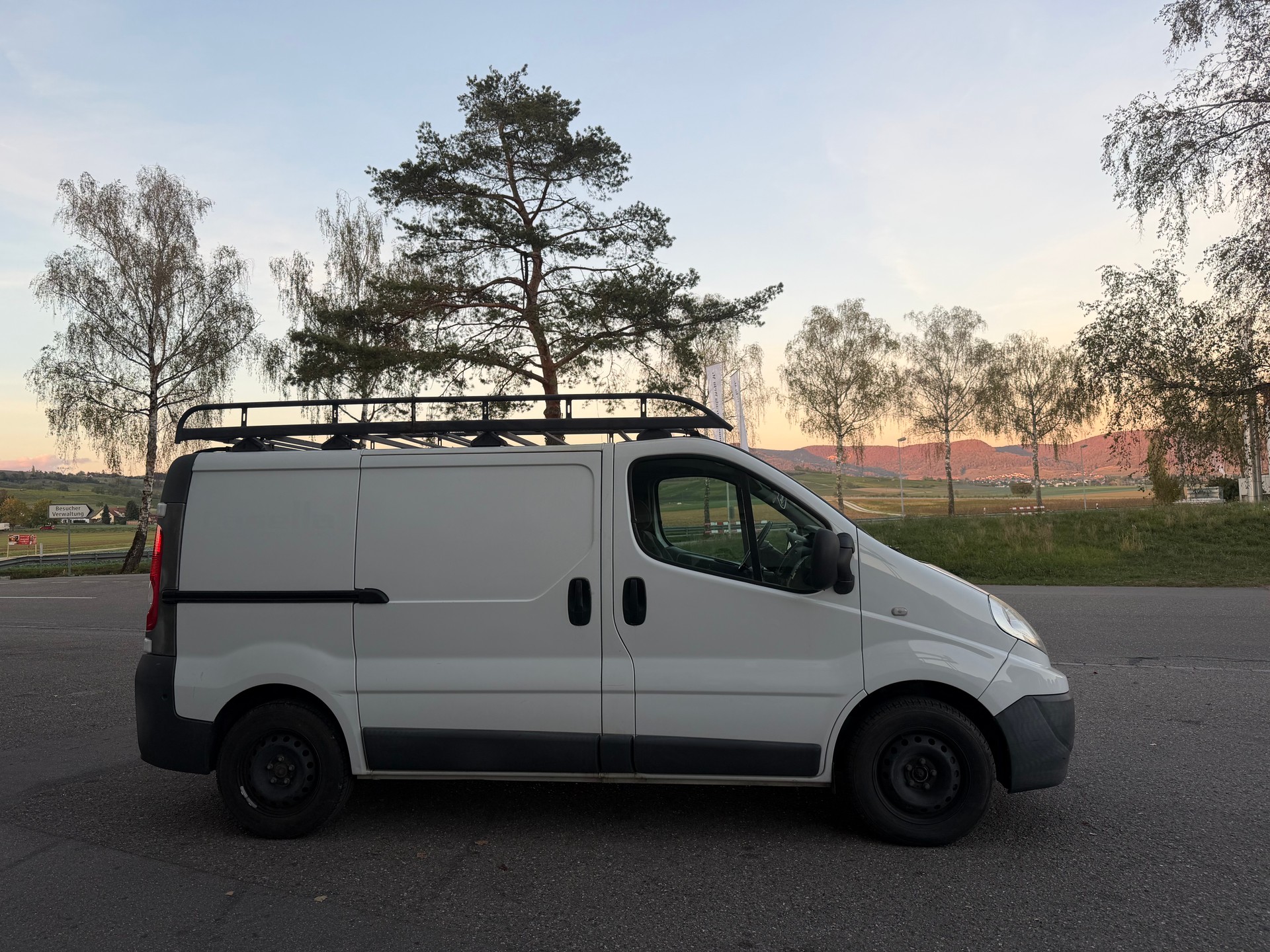 RENAULT Trafic 2.0 dCi 90 2.7t L1H1-image-3