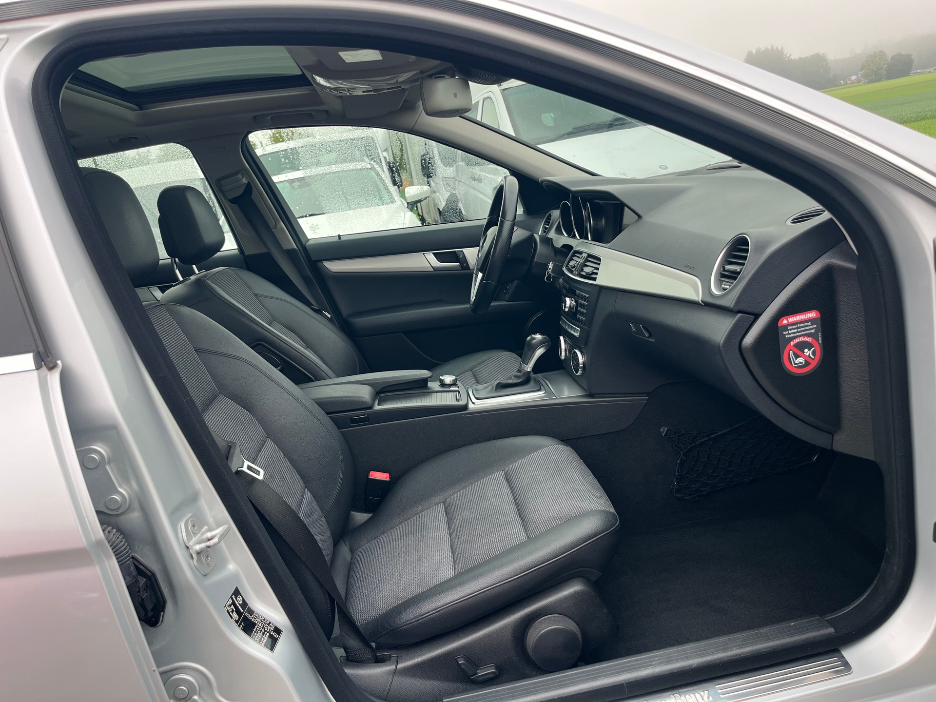 MERCEDES-BENZ C 250 CDI Avantgarde 4Matic 7G-Tronic-image-10