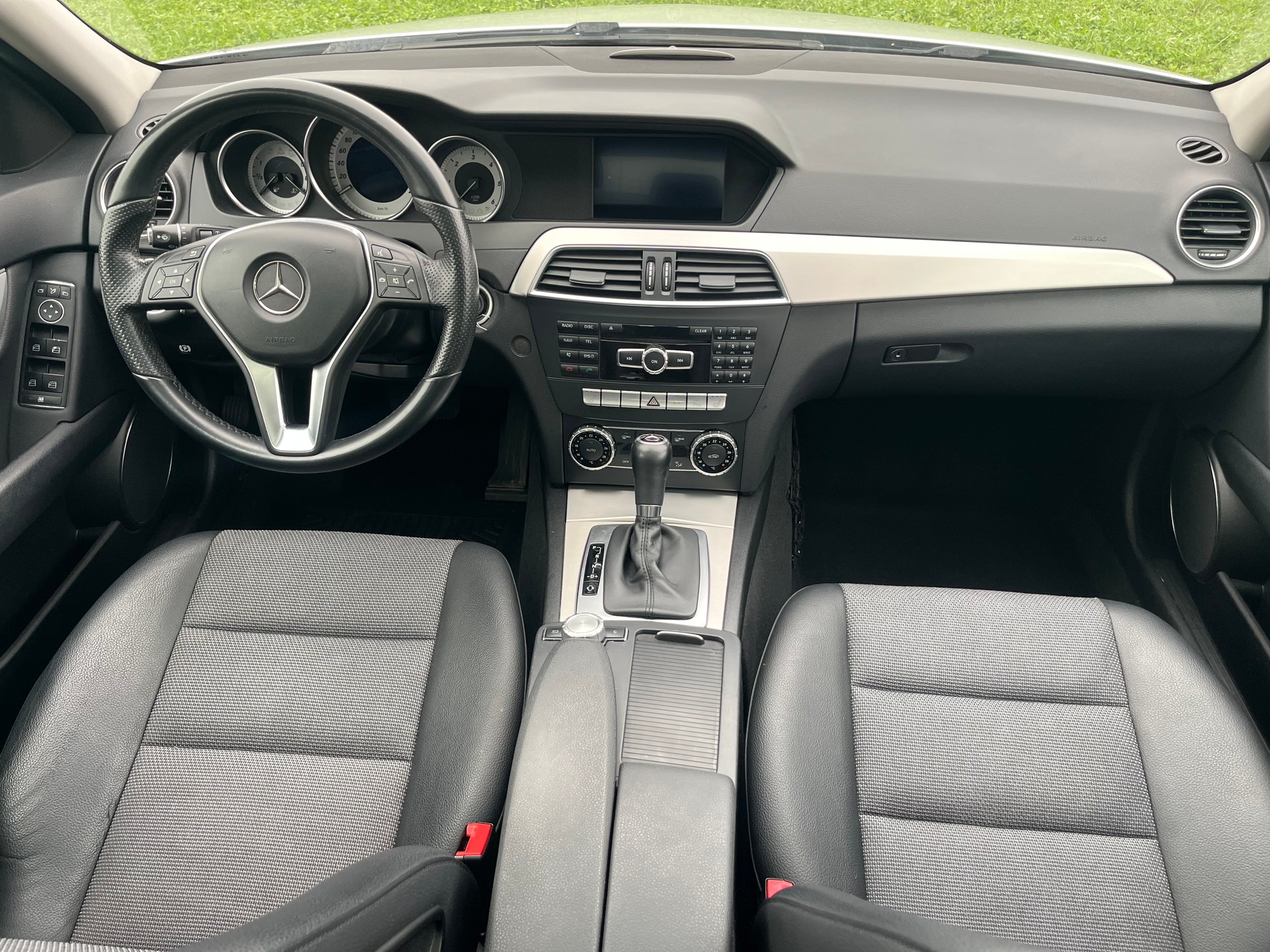 MERCEDES-BENZ C 250 CDI Avantgarde 4Matic 7G-Tronic-image-8