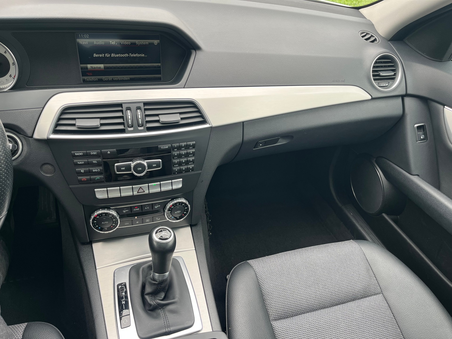 MERCEDES-BENZ C 250 CDI Avantgarde 4Matic 7G-Tronic-image-15