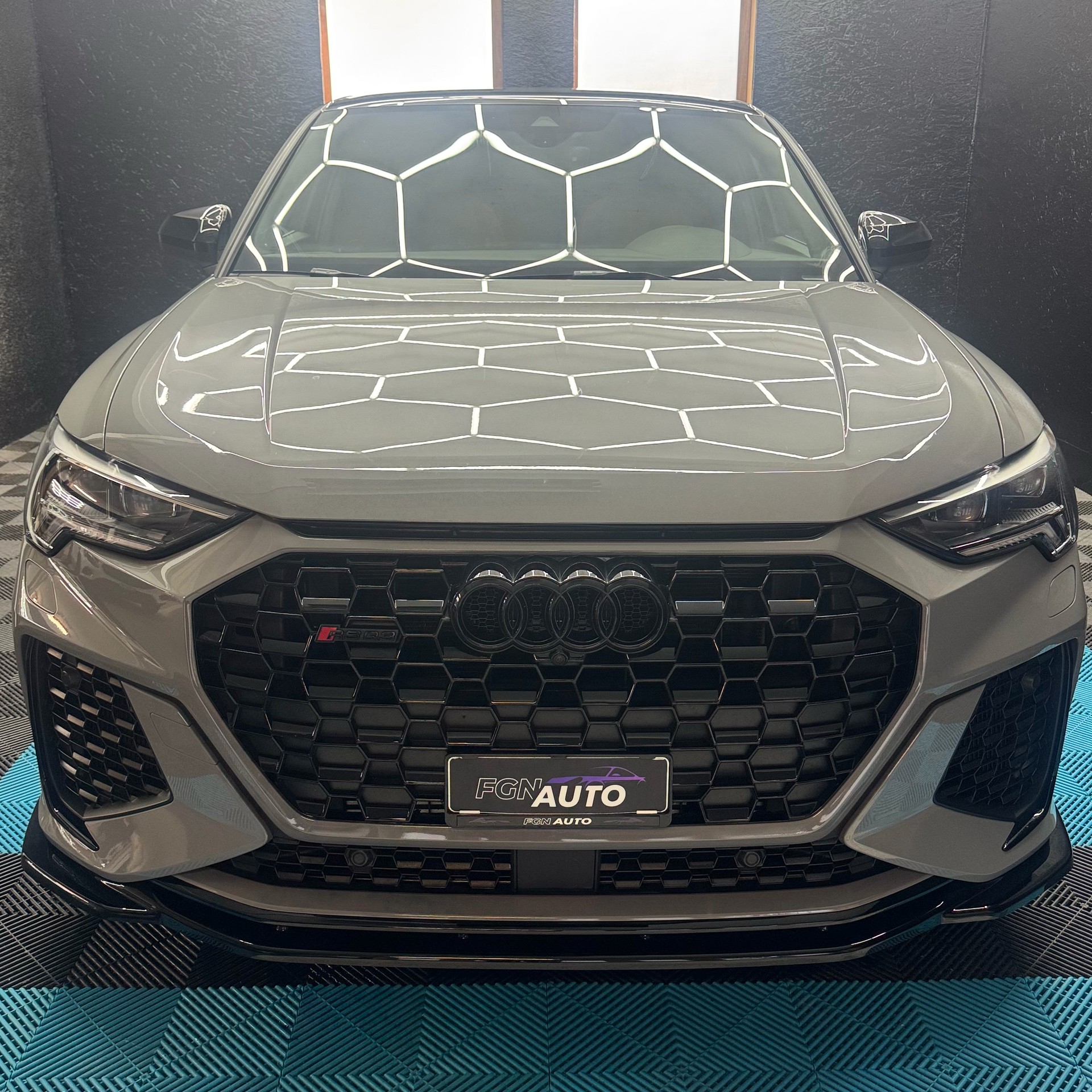 AUDI RS Q3 Sportback quattro S tronic-image-1