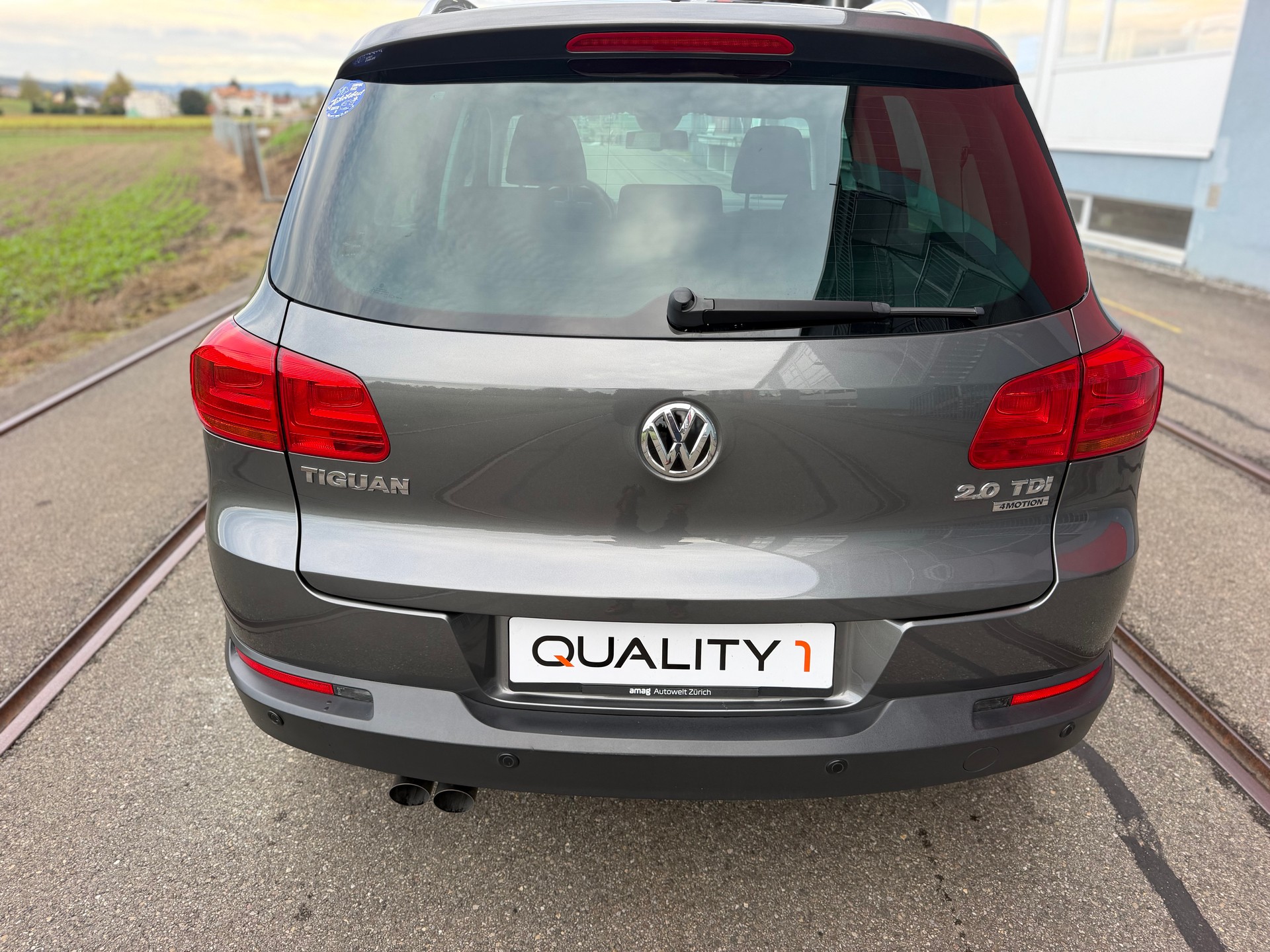 VW Tiguan 2.0 TDI BlueMotion Sport&Style 4Motion DSG-image-5