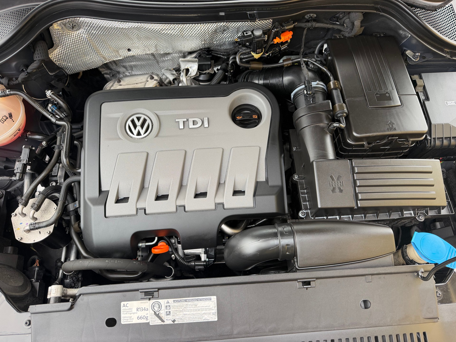 VW Tiguan 2.0 TDI BlueMotion Sport&Style 4Motion DSG-image-20