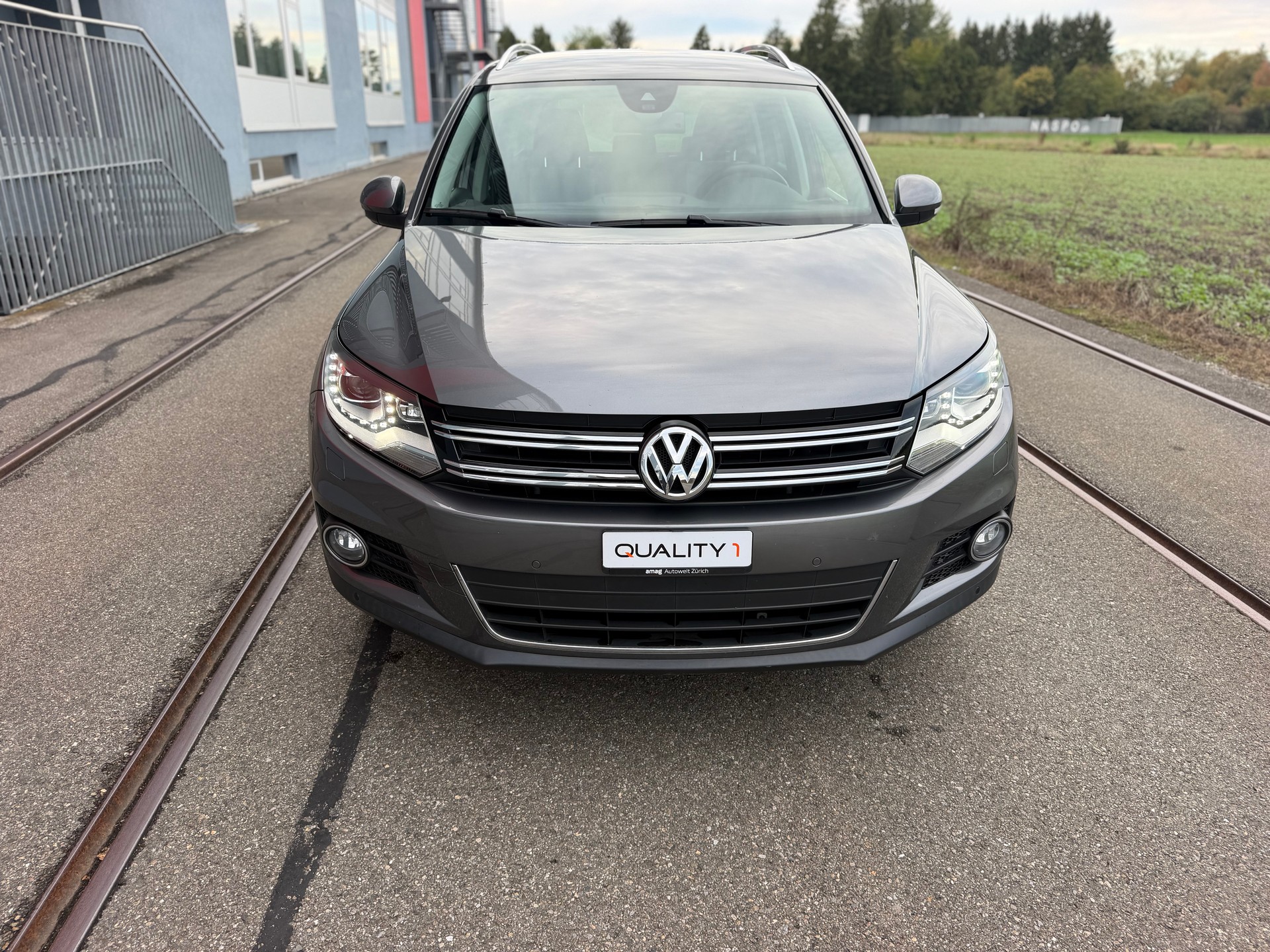 VW Tiguan 2.0 TDI BlueMotion Sport&Style 4Motion DSG-image-1