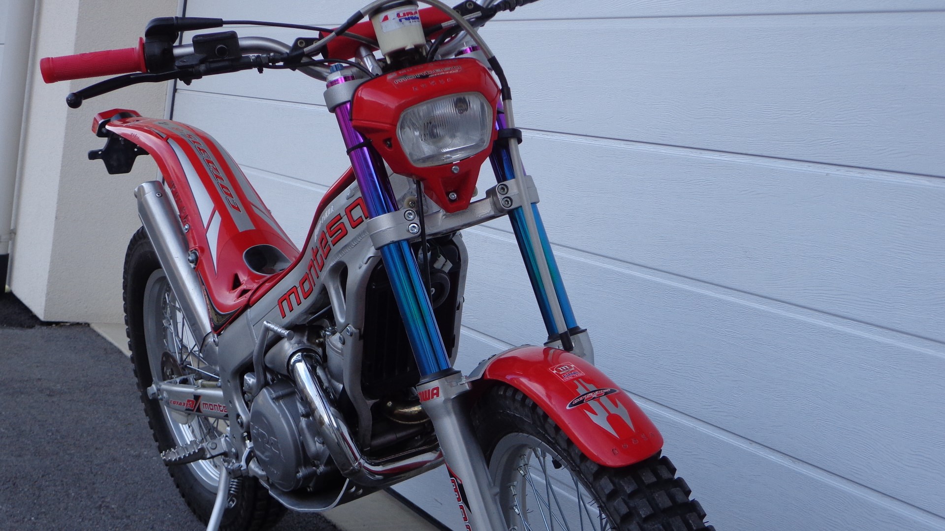 MONTESA Honda COTA 315R Replica-image-7