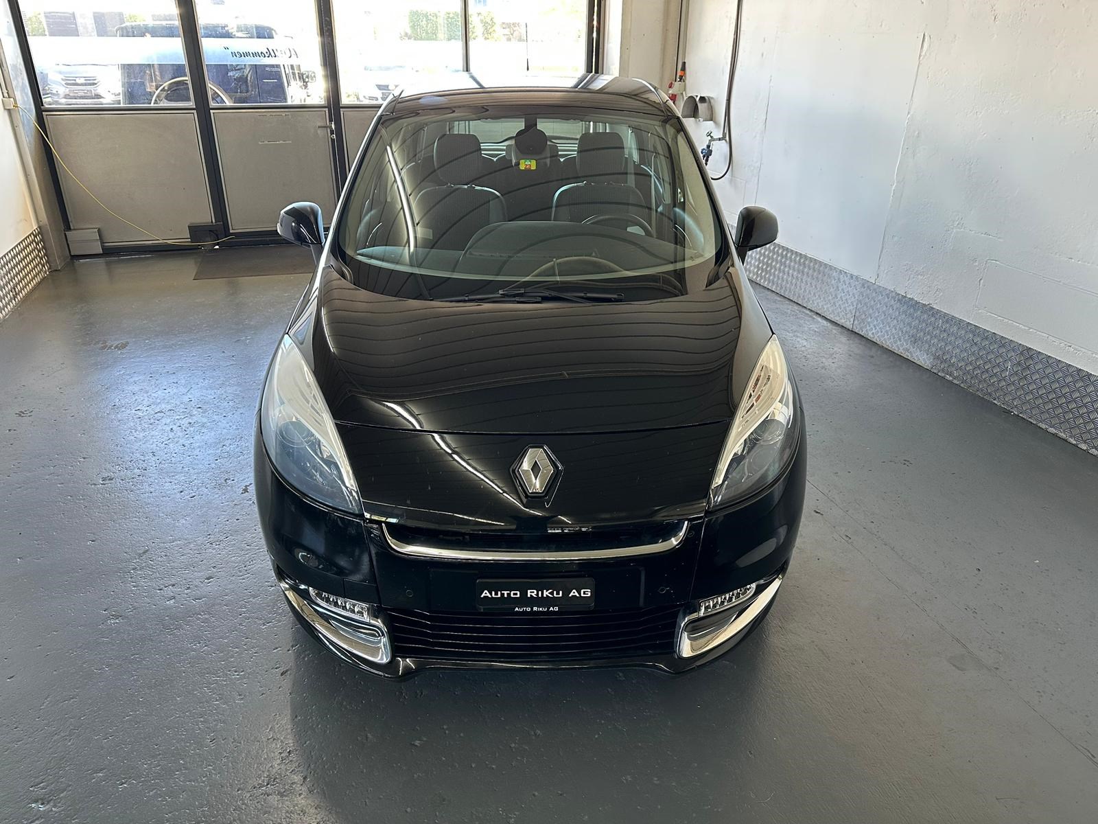 RENAULT Scénic 1.4 16V Turbo Bose-showroom-element-2