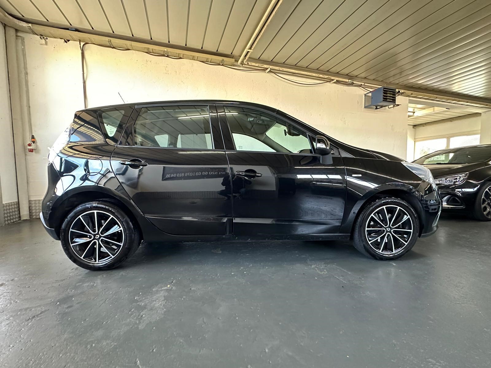 RENAULT Scénic 1.4 16V Turbo Bose-image-5