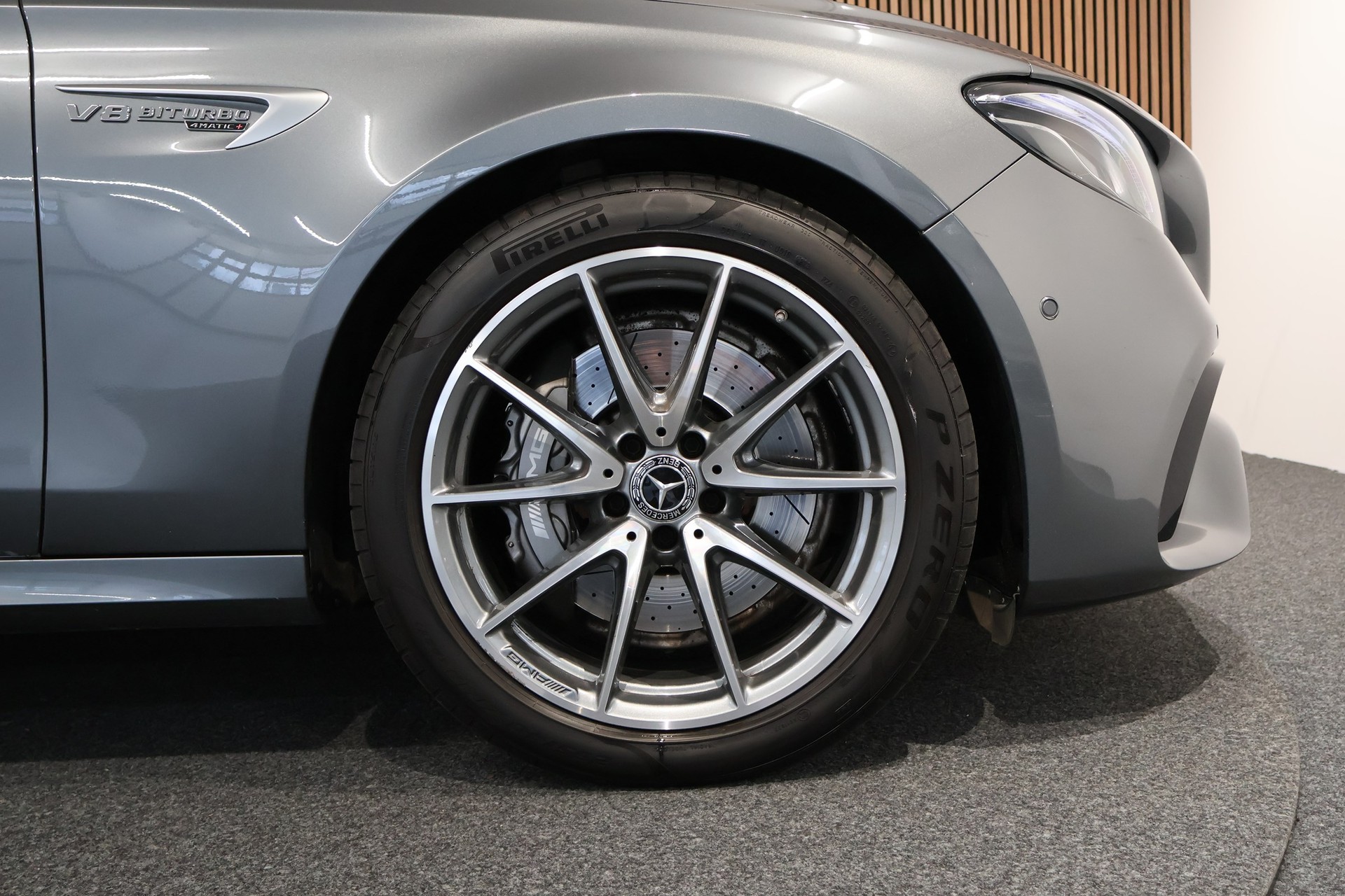 MERCEDES-BENZ E 63 AMG 4 Matic 9G-Tronic-image-27
