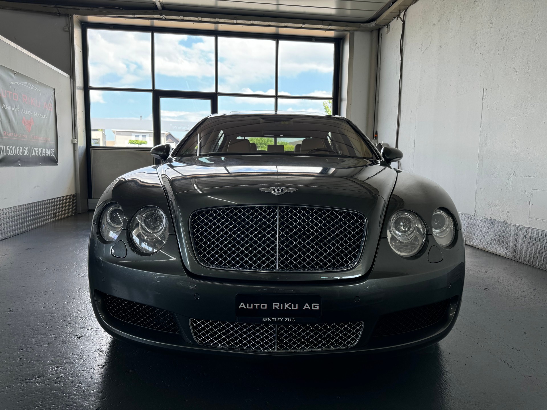 BENTLEY Continental Flying Spur 6.0-image-3