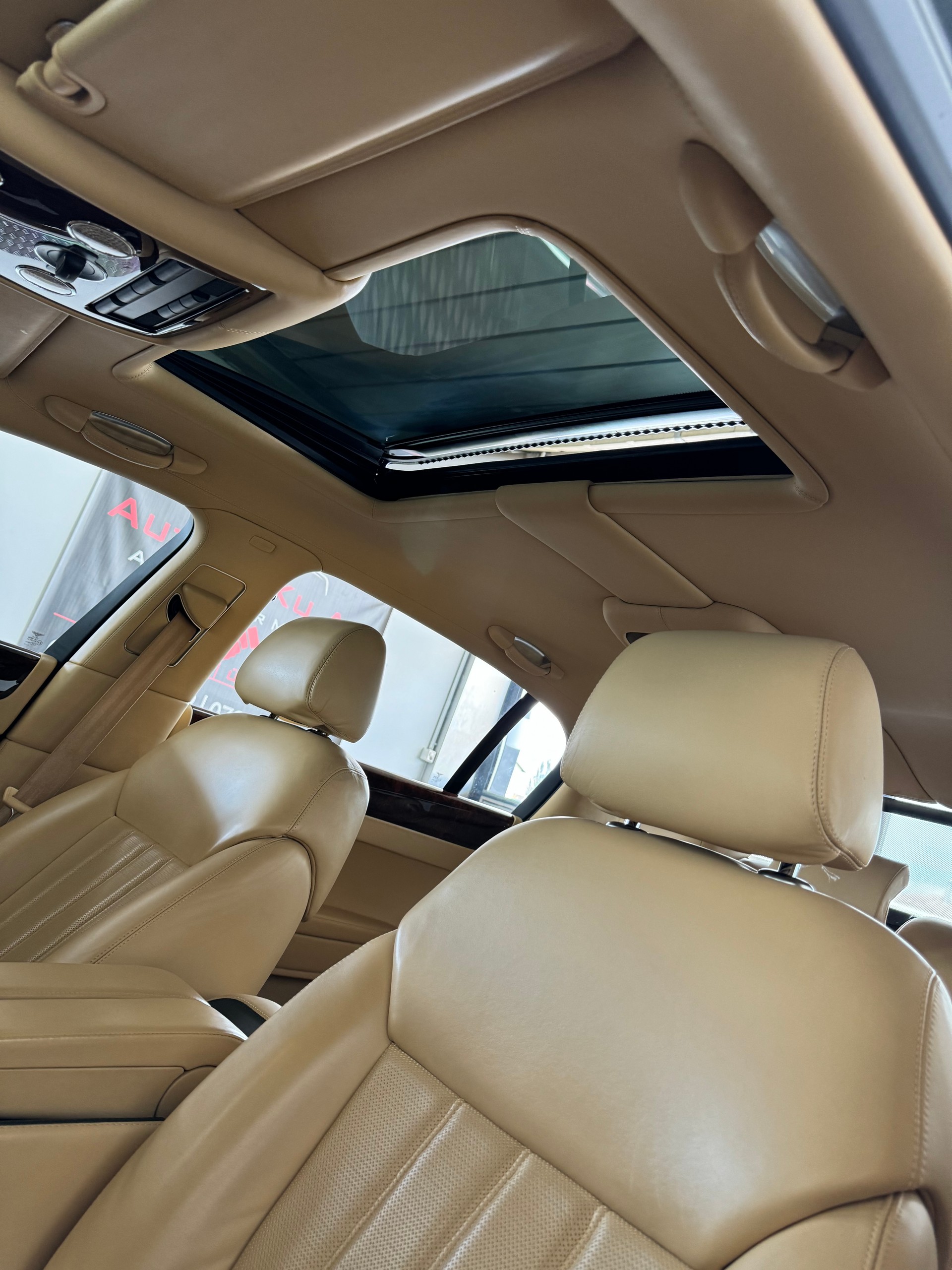 BENTLEY Continental Flying Spur 6.0-image-14