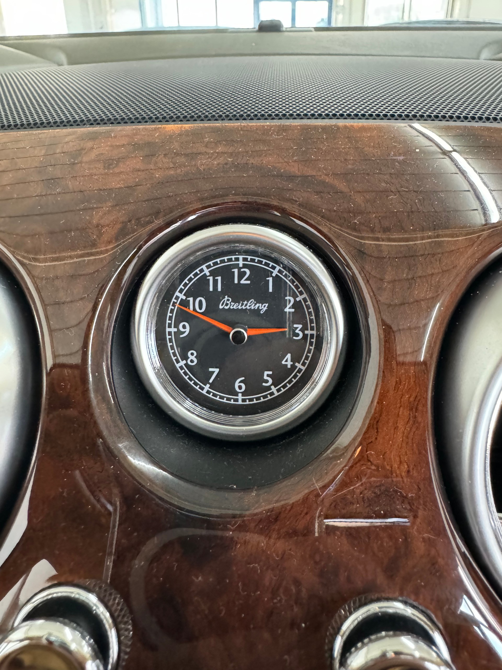 BENTLEY Continental Flying Spur 6.0-image-18