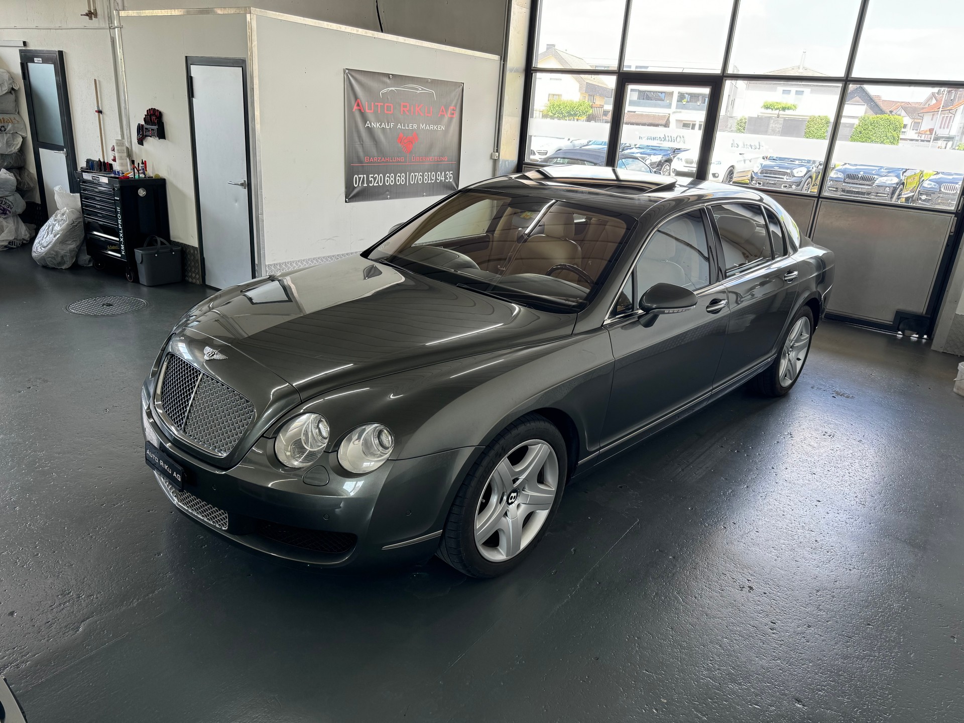 BENTLEY Continental Flying Spur 6.0-image-4