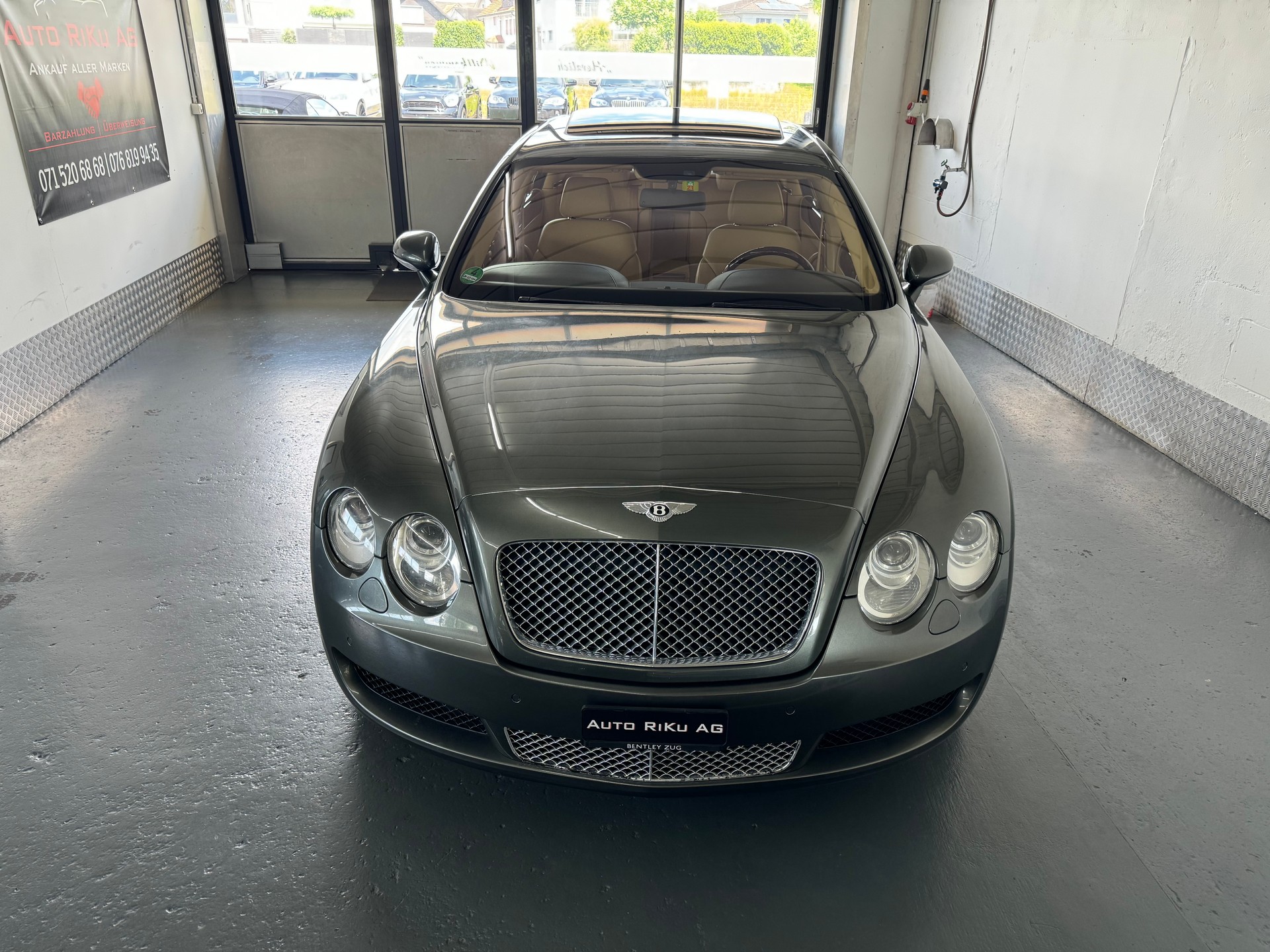 BENTLEY Continental Flying Spur 6.0-image-2