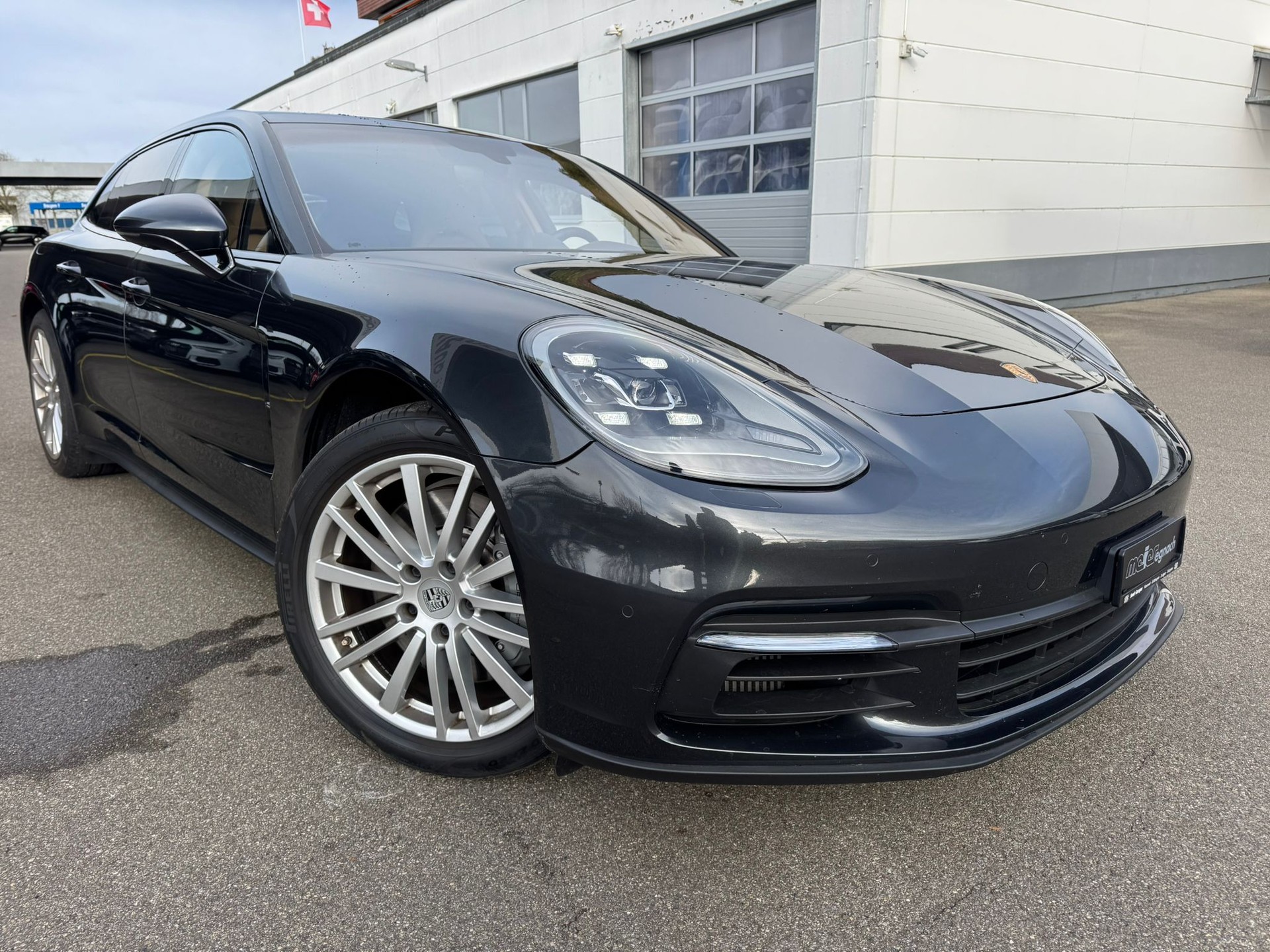 PORSCHE Panamera 4S Sport Turismo PDK-image-1