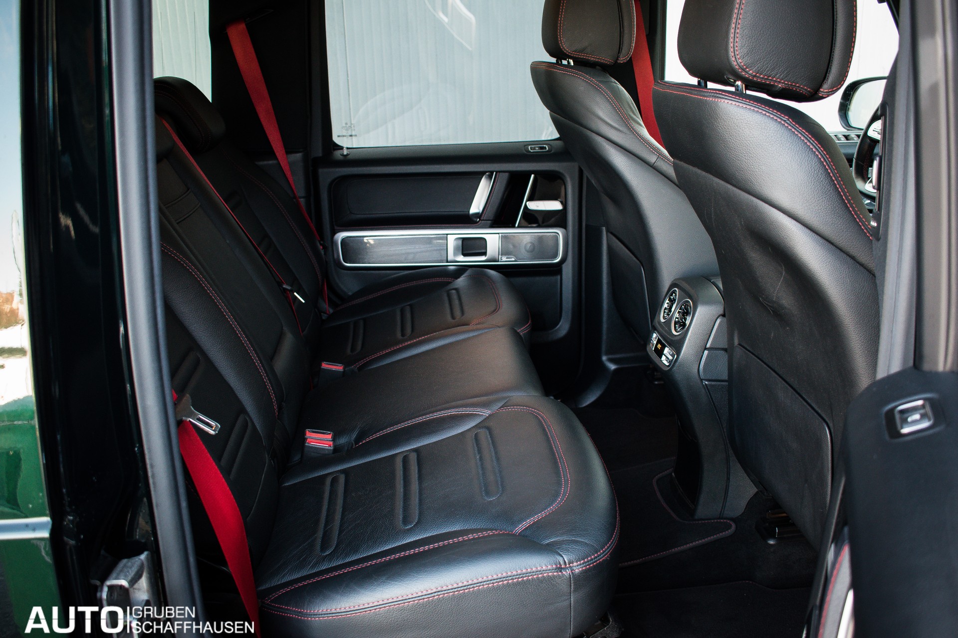 MERCEDES-BENZ G 500 AMG Line 9G-Tronic-image-22