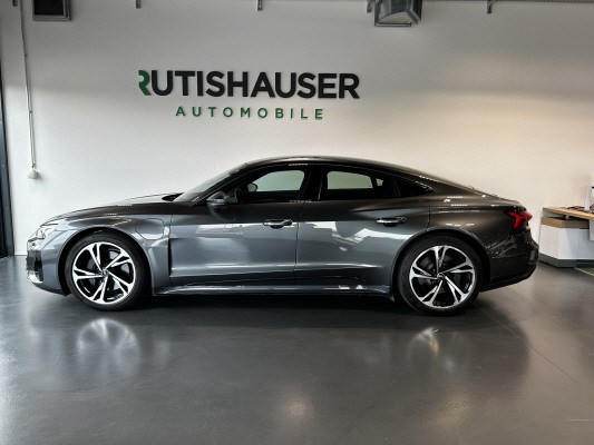 AUDI e-tron GT quattro-image-1