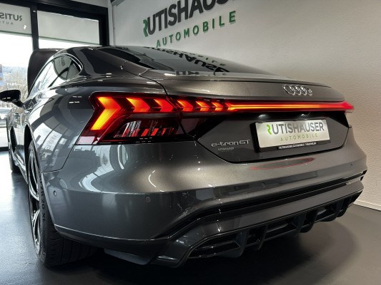 AUDI e-tron GT quattro-image-2