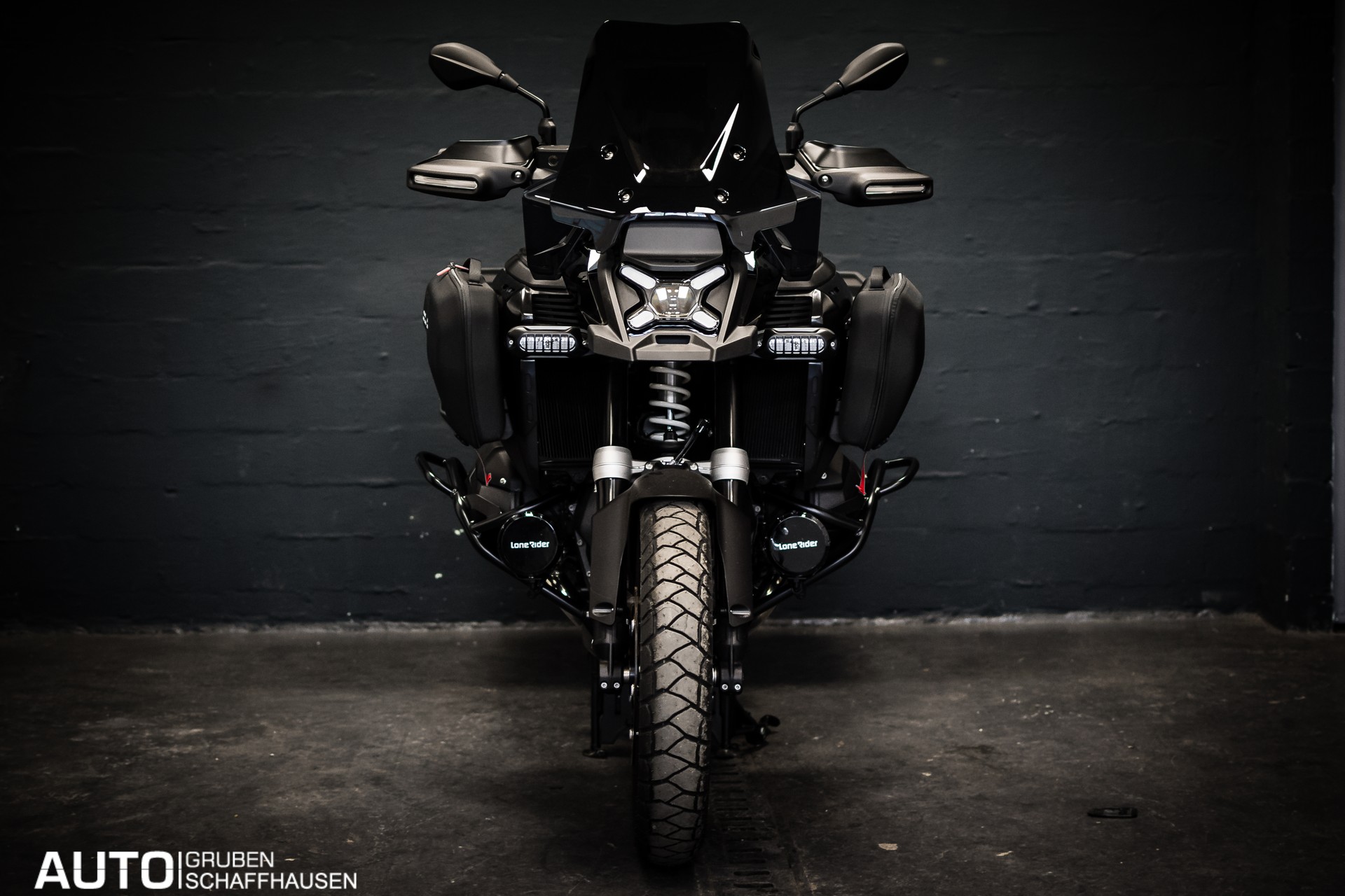 BMW R 1300 GS Adventure Quad Black-image-14