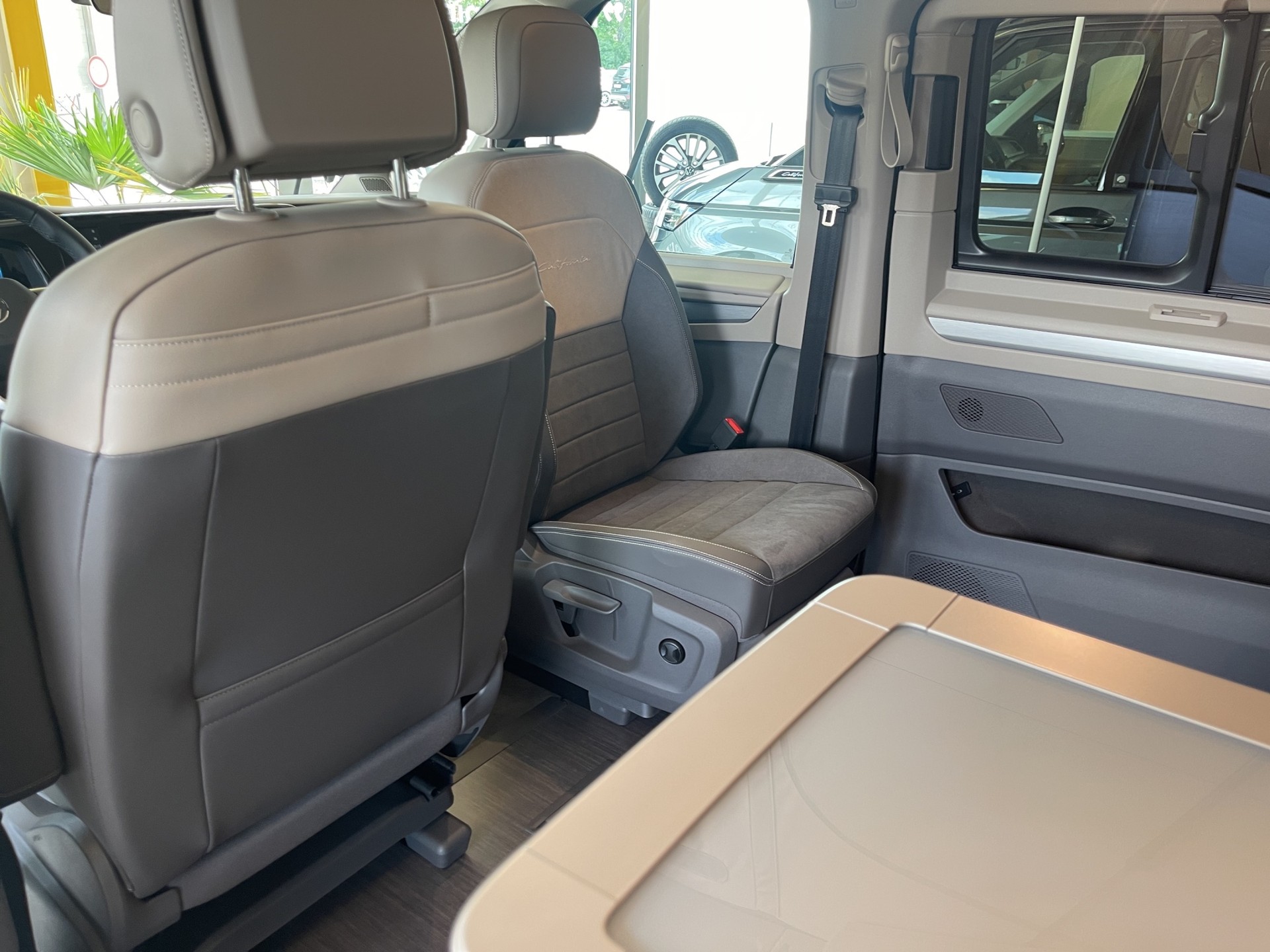VW California 2.0 TDI Ocean Liberty-image-7