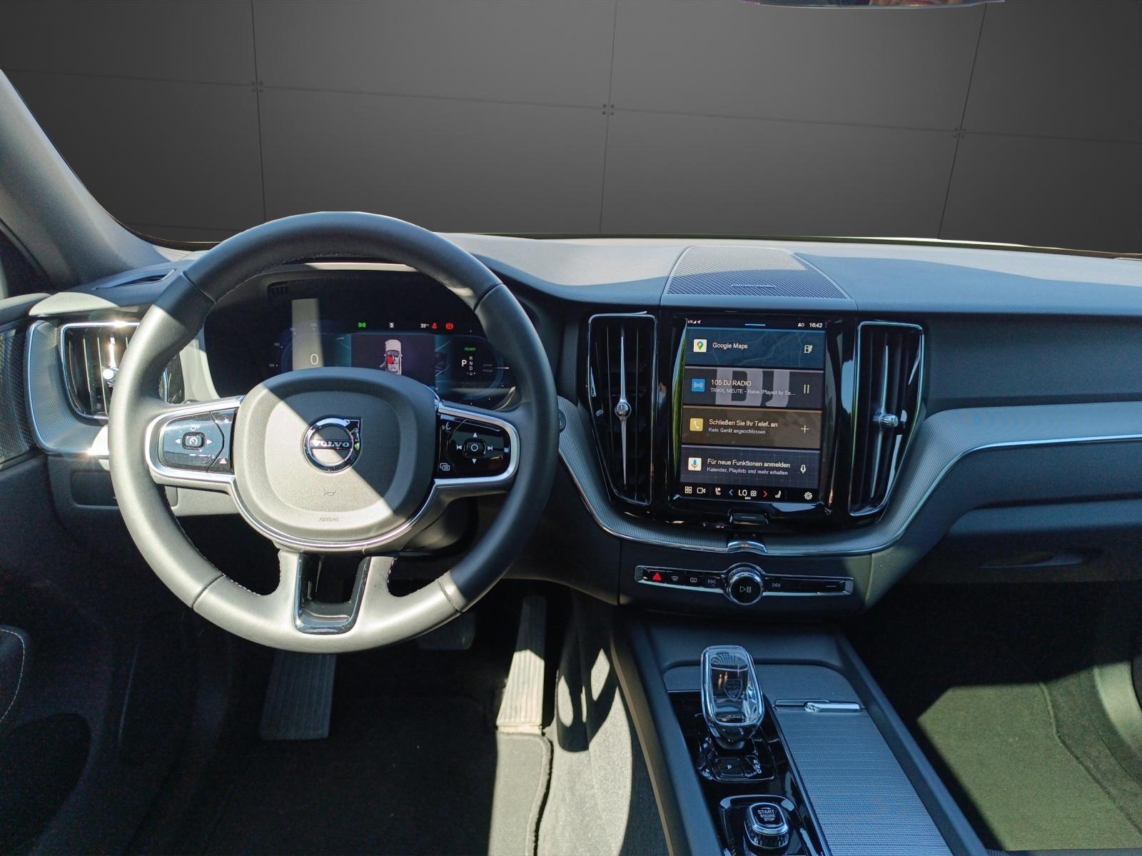 VOLVO XC60 2.0 T6 TE Plus Dark eAWD-image-31