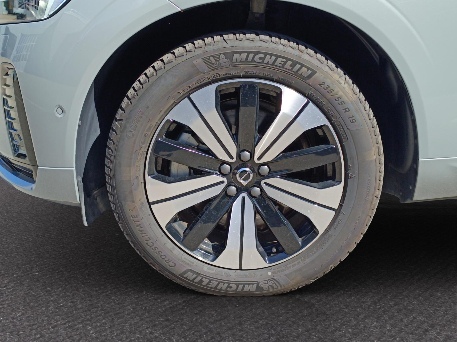 VOLVO XC60 2.0 T6 TE Plus Dark eAWD-image-8