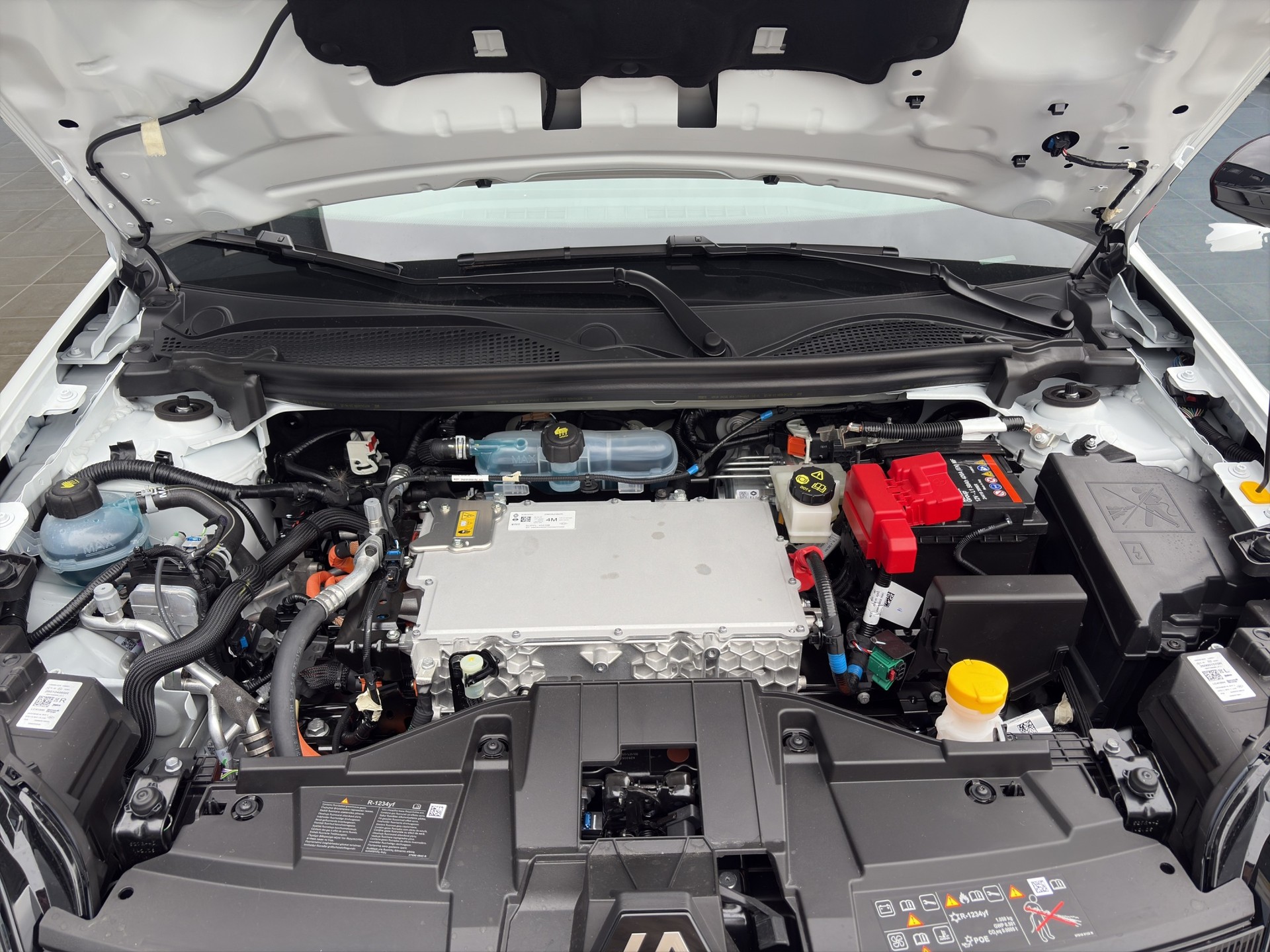 RENAULT R5 E-Tech Comfort Range 52 kWh Iconic Five-image-21