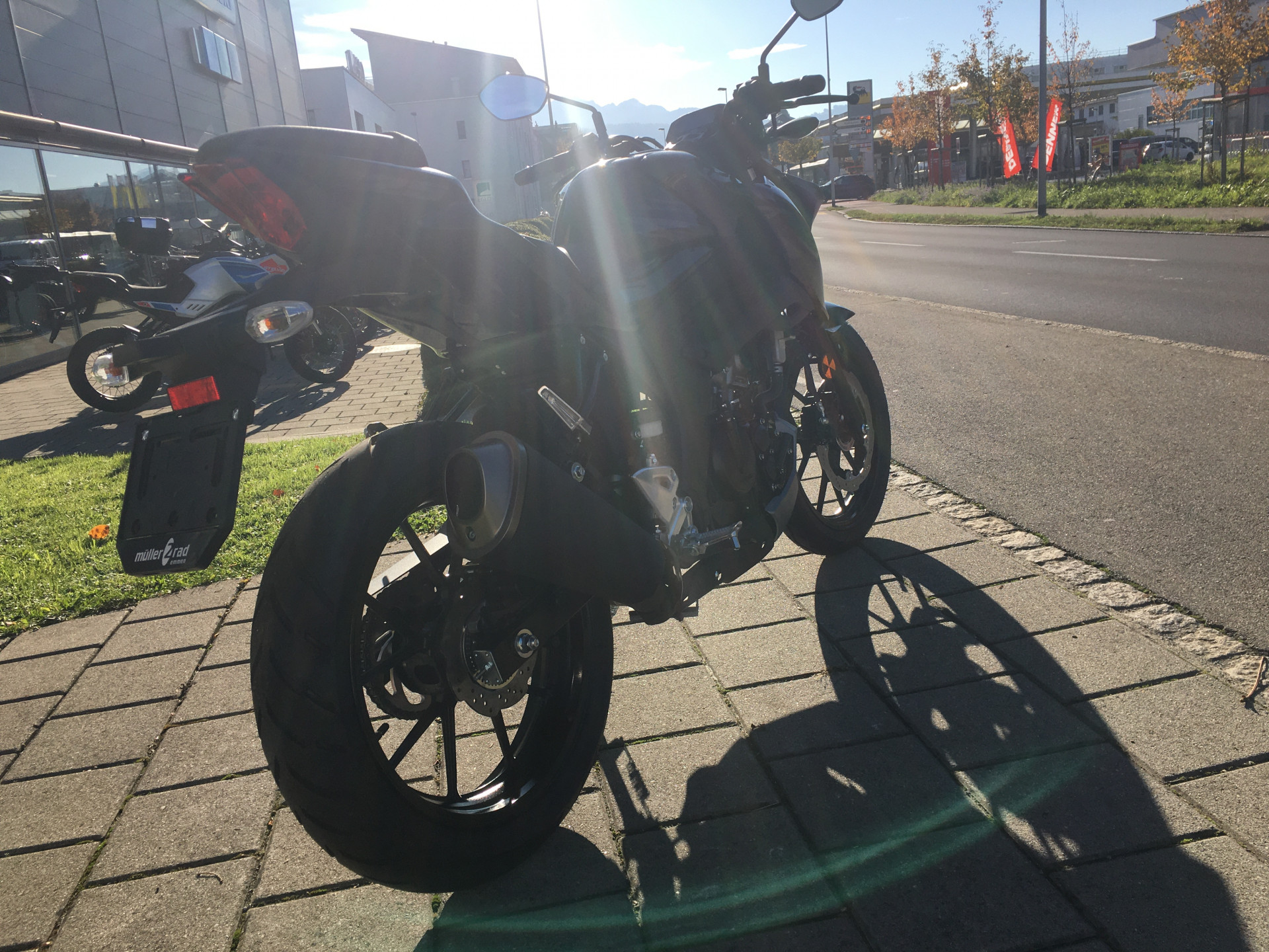 SUZUKI GSX-S 125-showroom-element-1